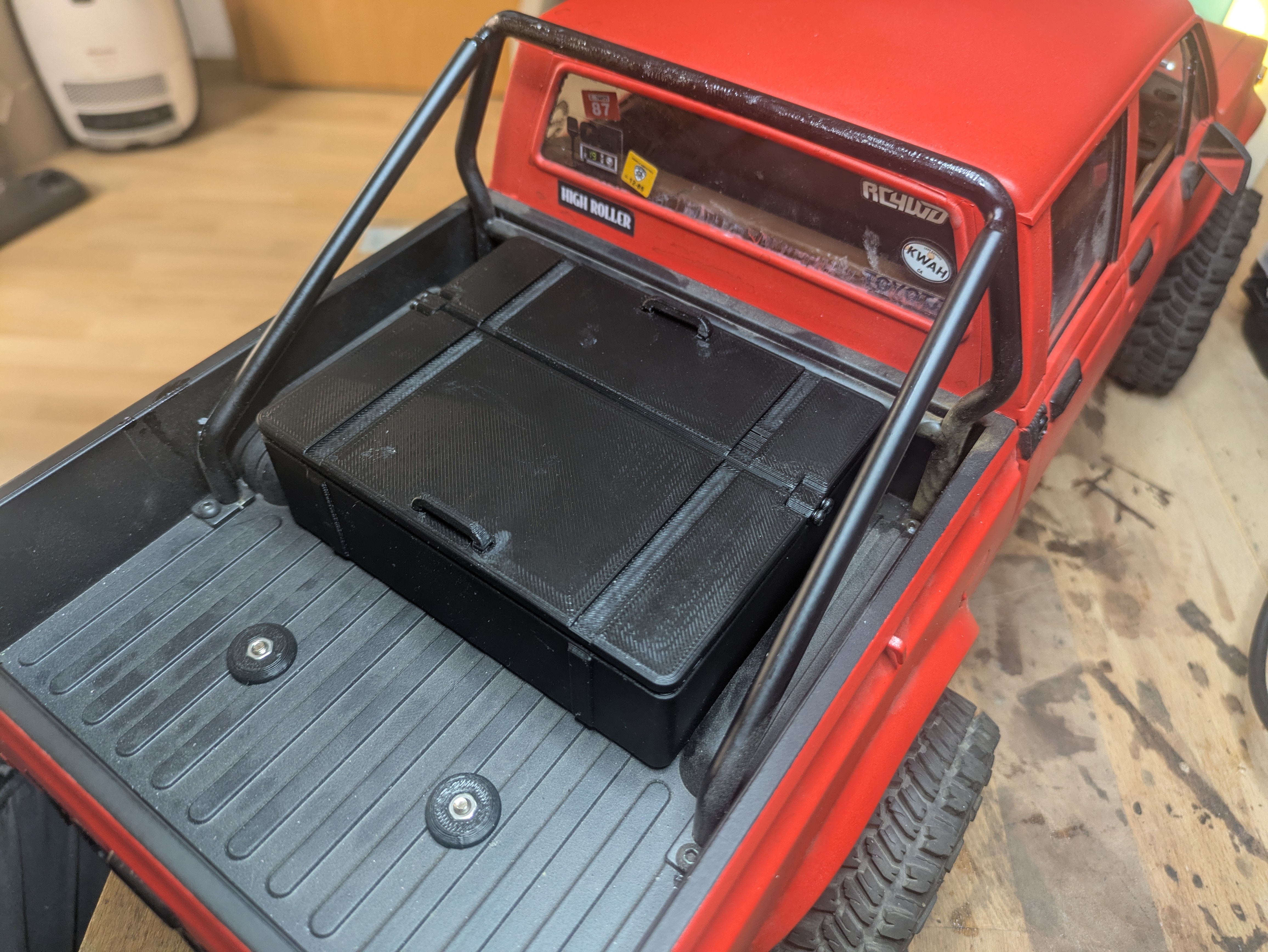 RC4WD Mojave II Four Door on SCX10 / Shock-Tower Cover and Battery Box Combo