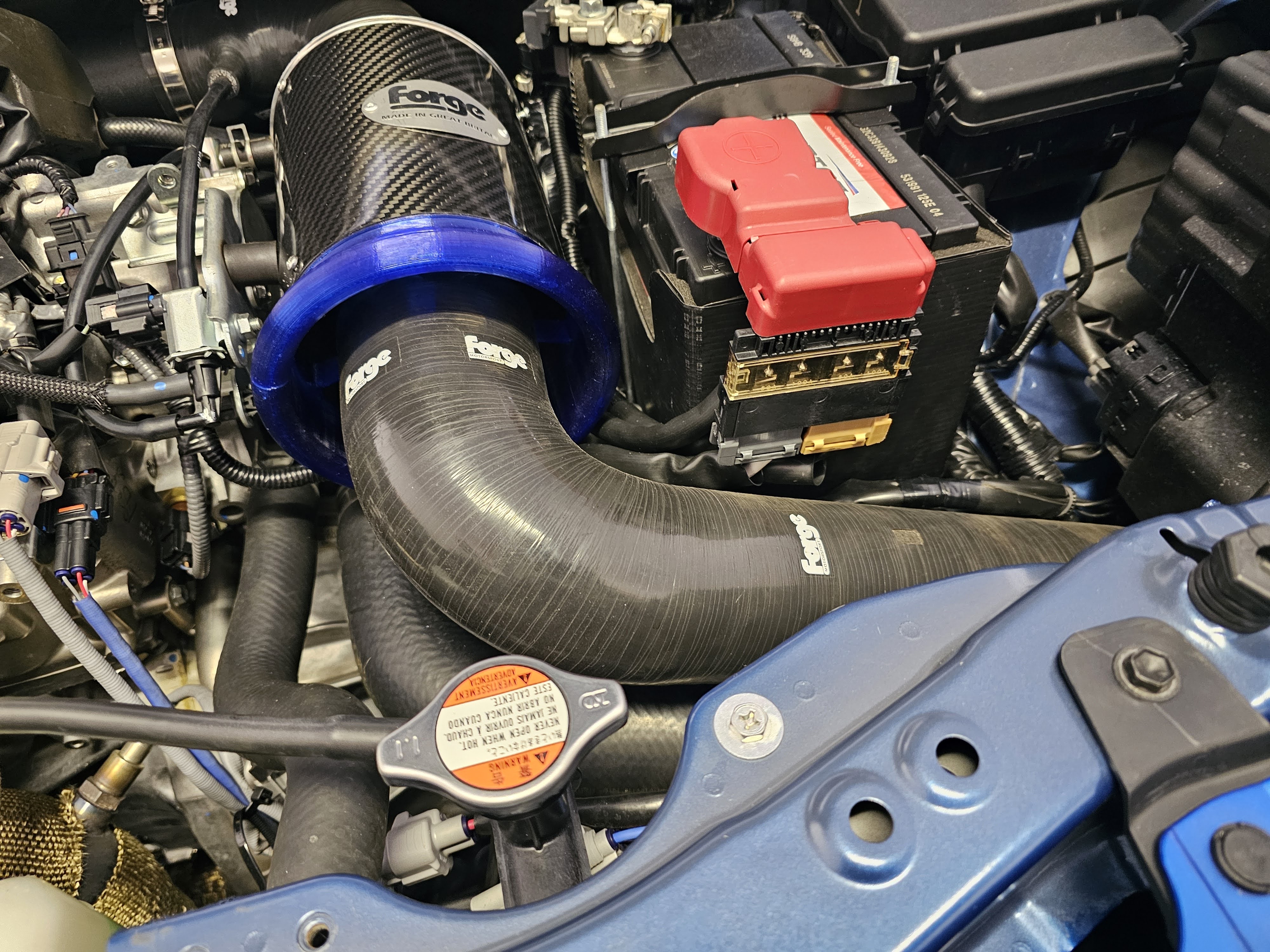 Forge Motorsport open/ram-air adapter for Swift Sport (ZC33S) or compatible