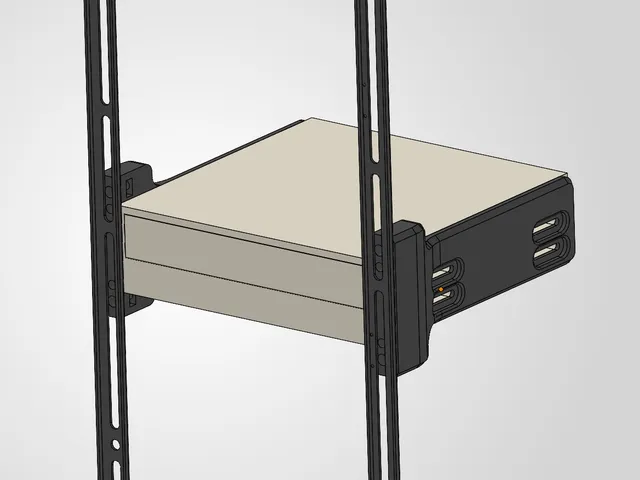 5.25" drive mount for infinirails