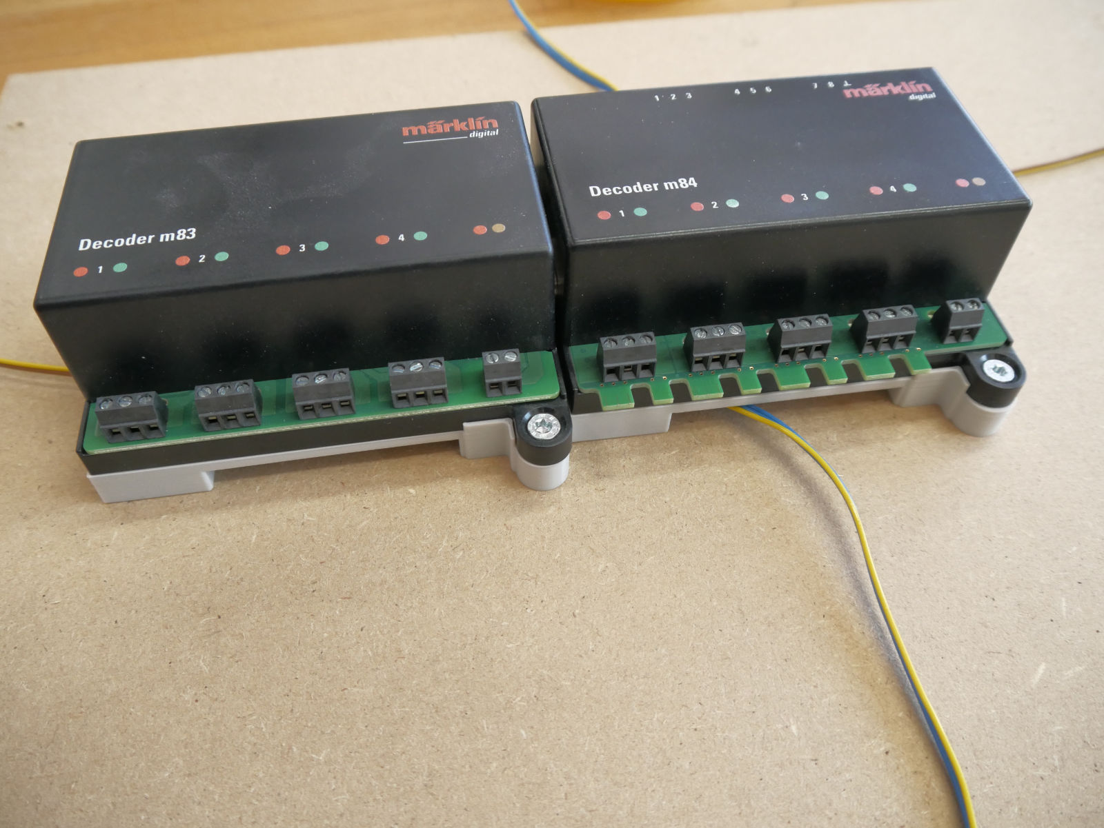Halter für Märklin Decoder — thumbnail 3