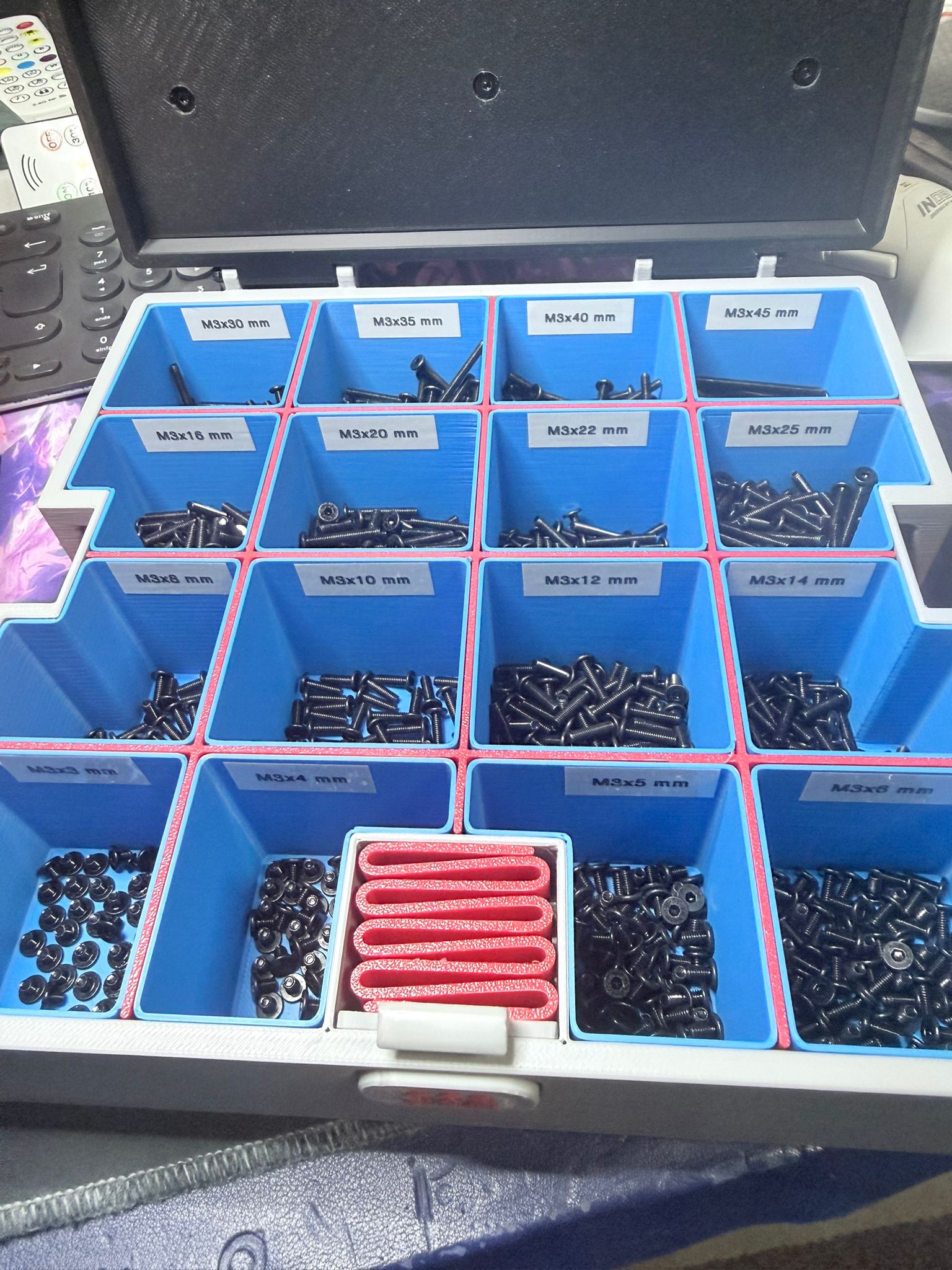 Miniatura 6 do modelo 3D Stackable Toolbox
