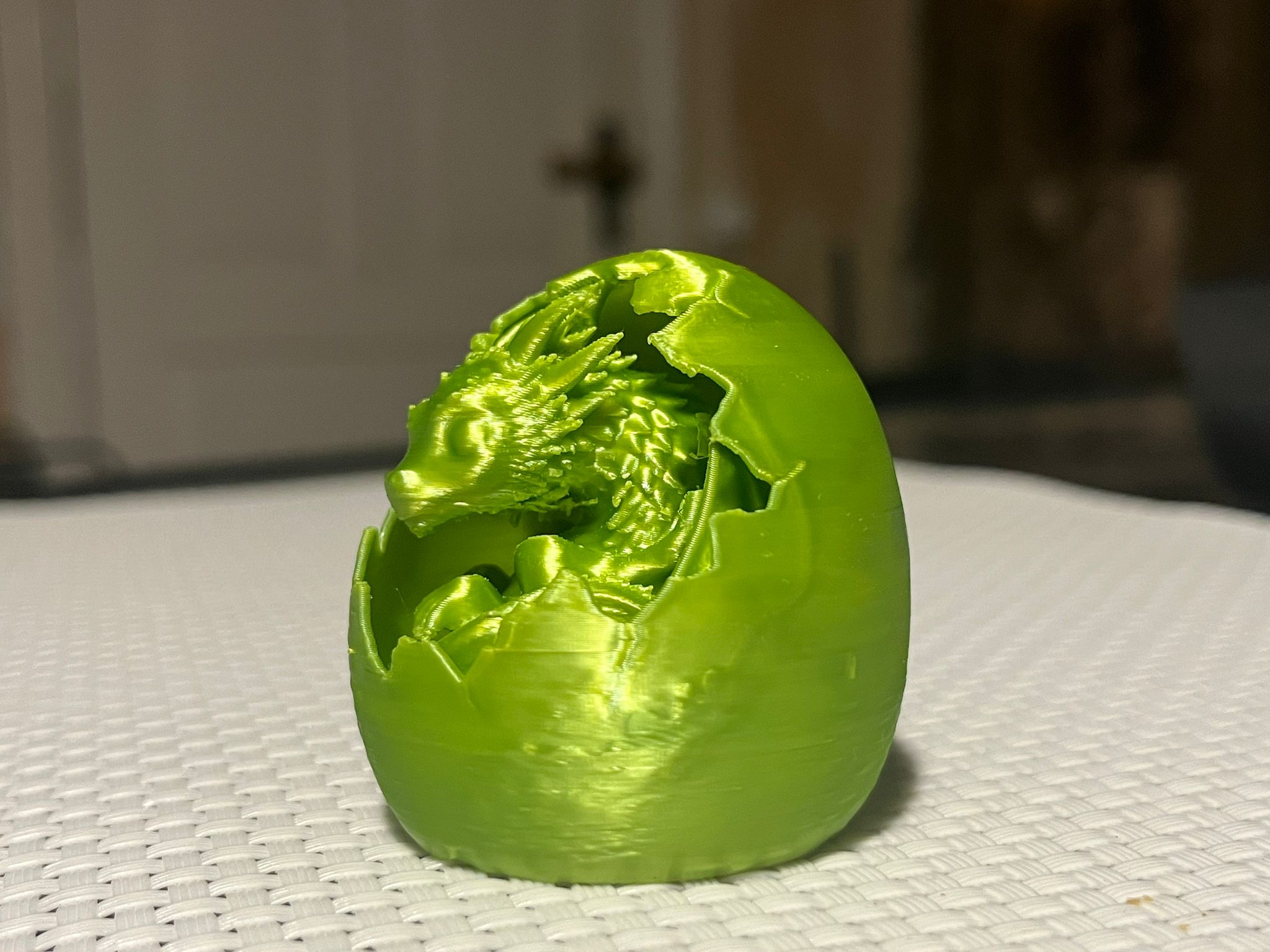 Dragon in eggshell — miniatura 3