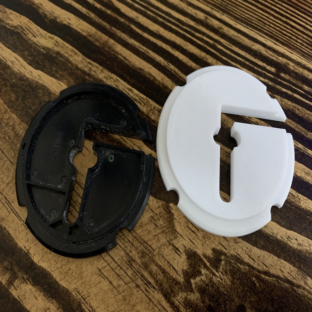 Central Machinery Scroll Saw Throat Plate by Guy Download free STL model