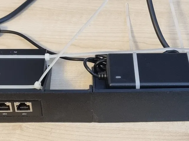 19" rack mount for EdgeRouter X SFP
