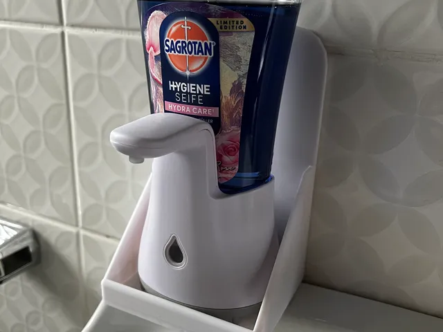Sagrotan Seifenspender Halter / Sagrotan Soapdispenser holder