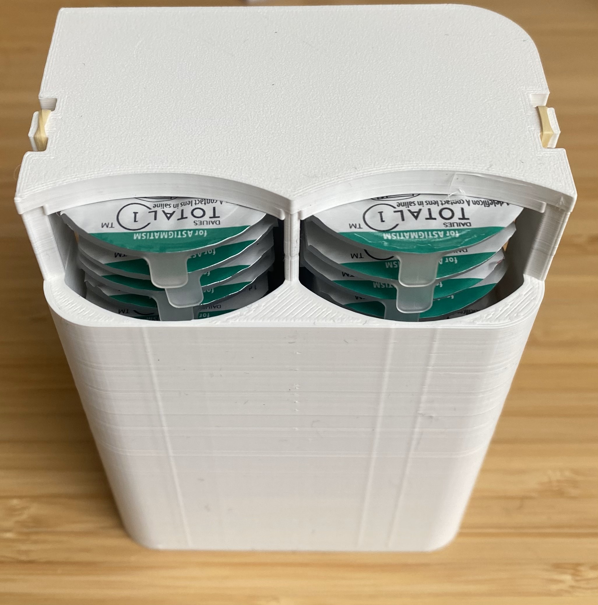 Contact lenses dispenser by Sebastian Bjerregaard Simonsen Download