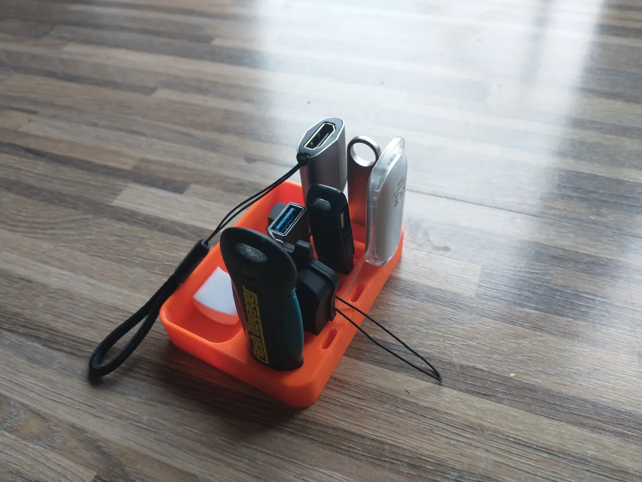 USB A and C Tray by PoliEcho | Download free STL model | Printables.com