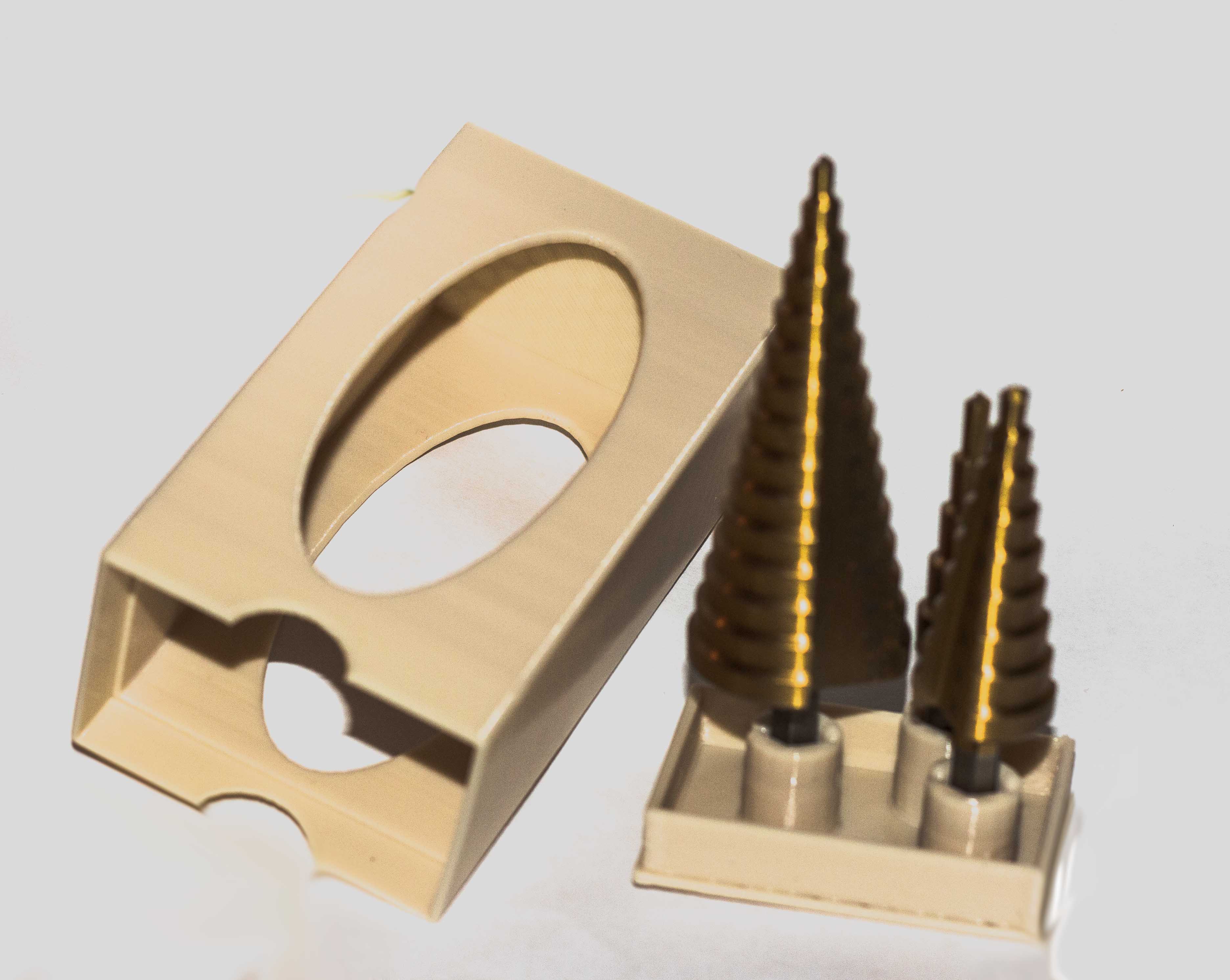 Compact box with step drills