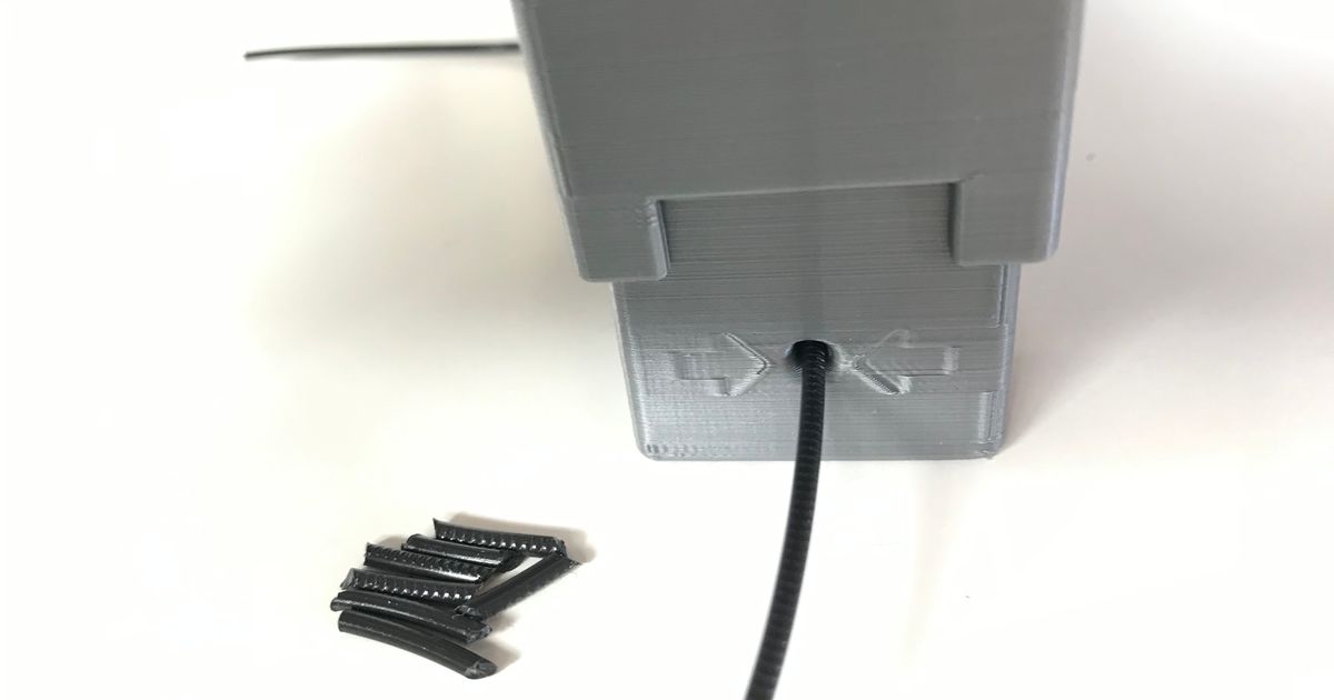 Simple filament cutter (55 degree cut) by Mr52 Download free STL