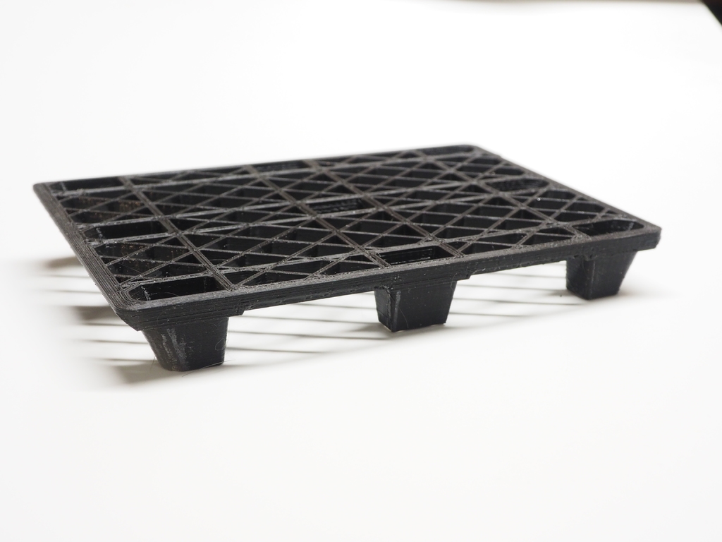light weight pallet, scale 1:10