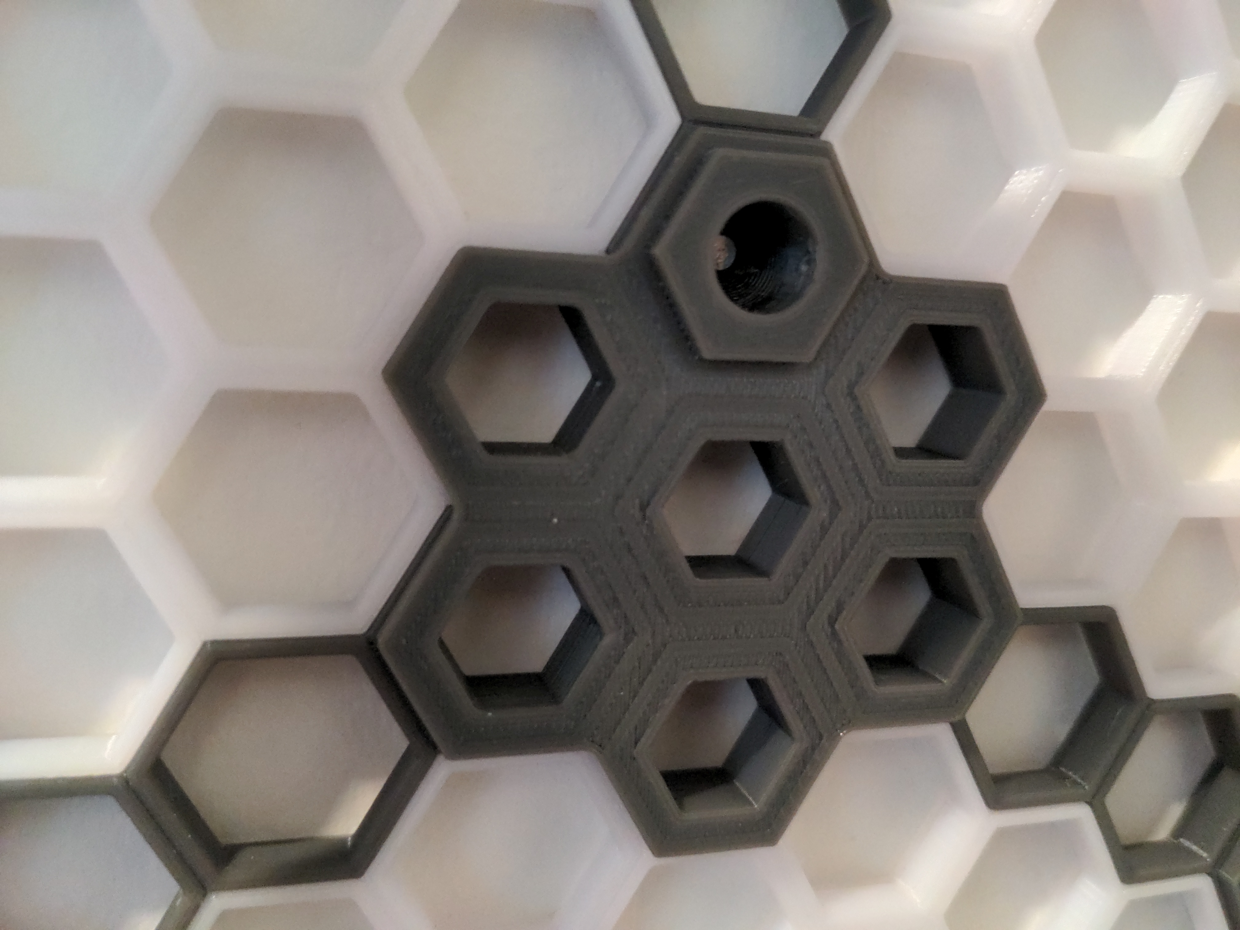 Honeycomb-Honeycomb Storage Wall Inserts 3D model thumbnail