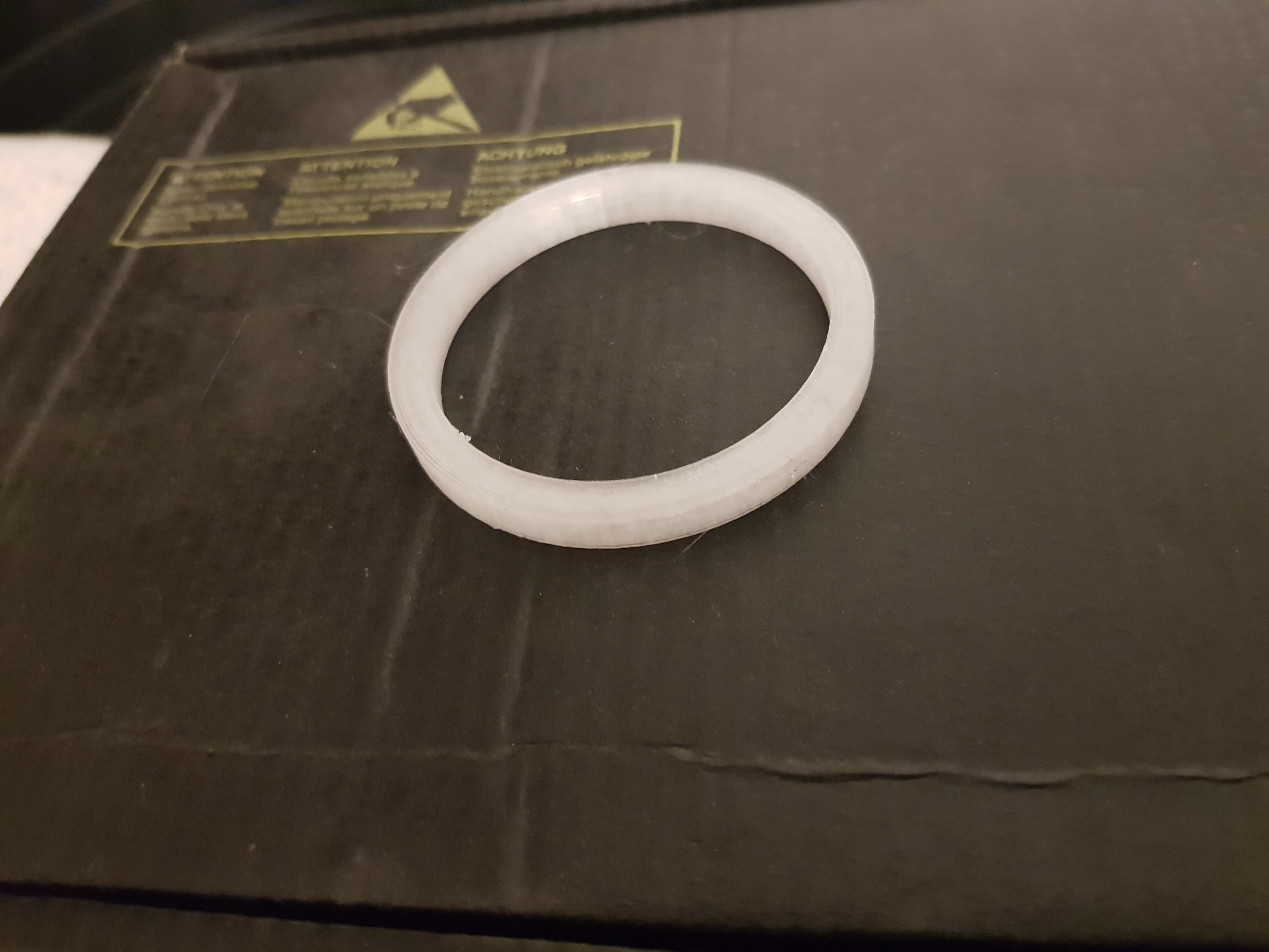 Spacer for prusament spool on Recreator 3D spool core