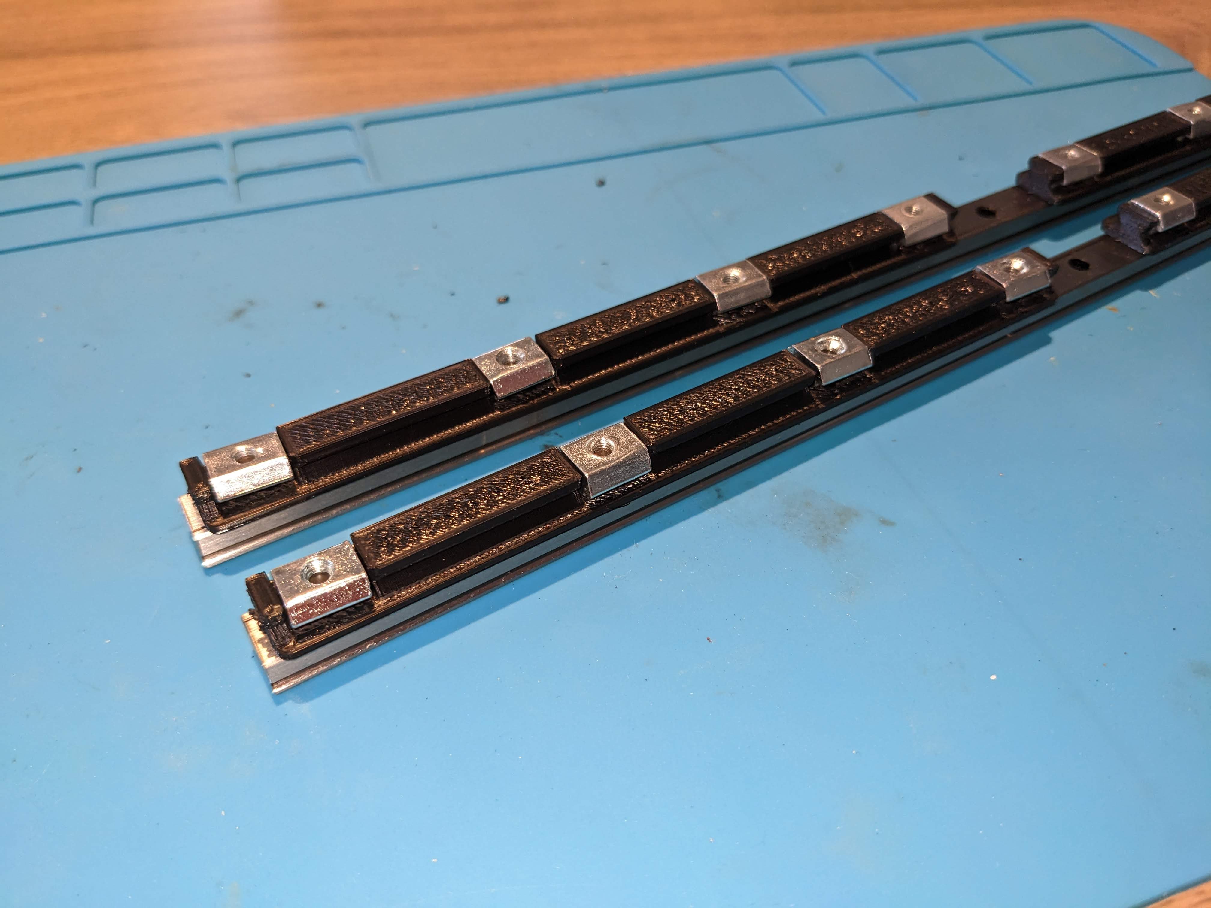 MGN9 to 20mm V-Slot mounting surface plate/rail by Joe Malovich ...