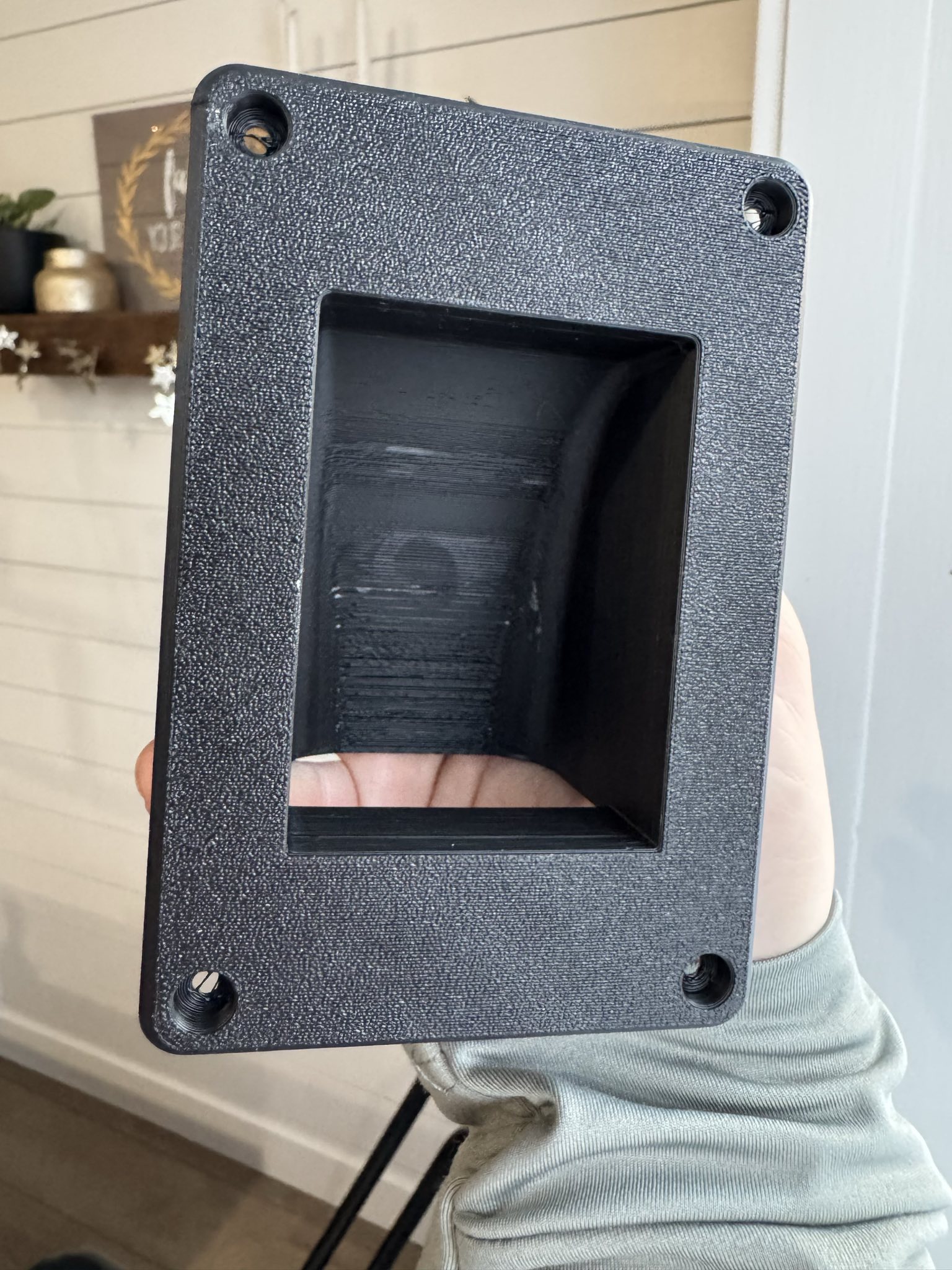 Parameterized Cable Wall Passthrough - hide cables in your wall