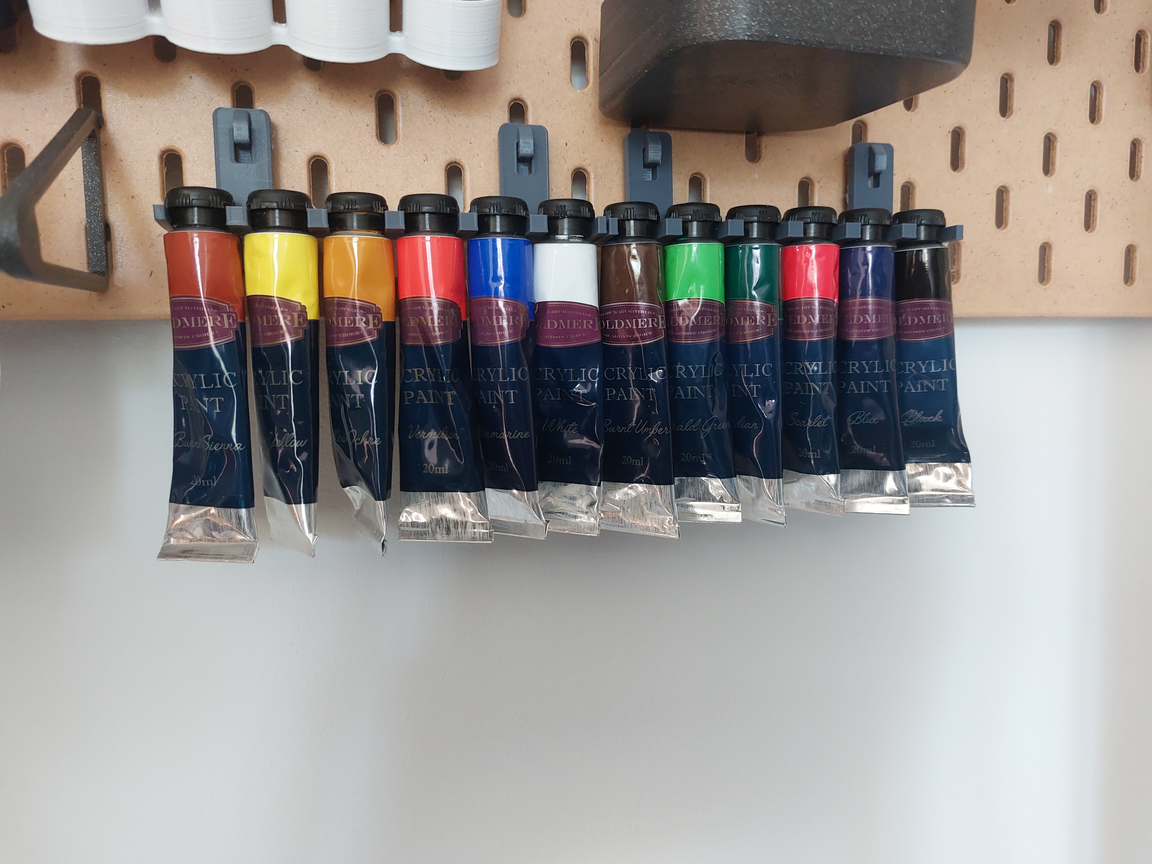 Acrylic paint tube holder for skadis