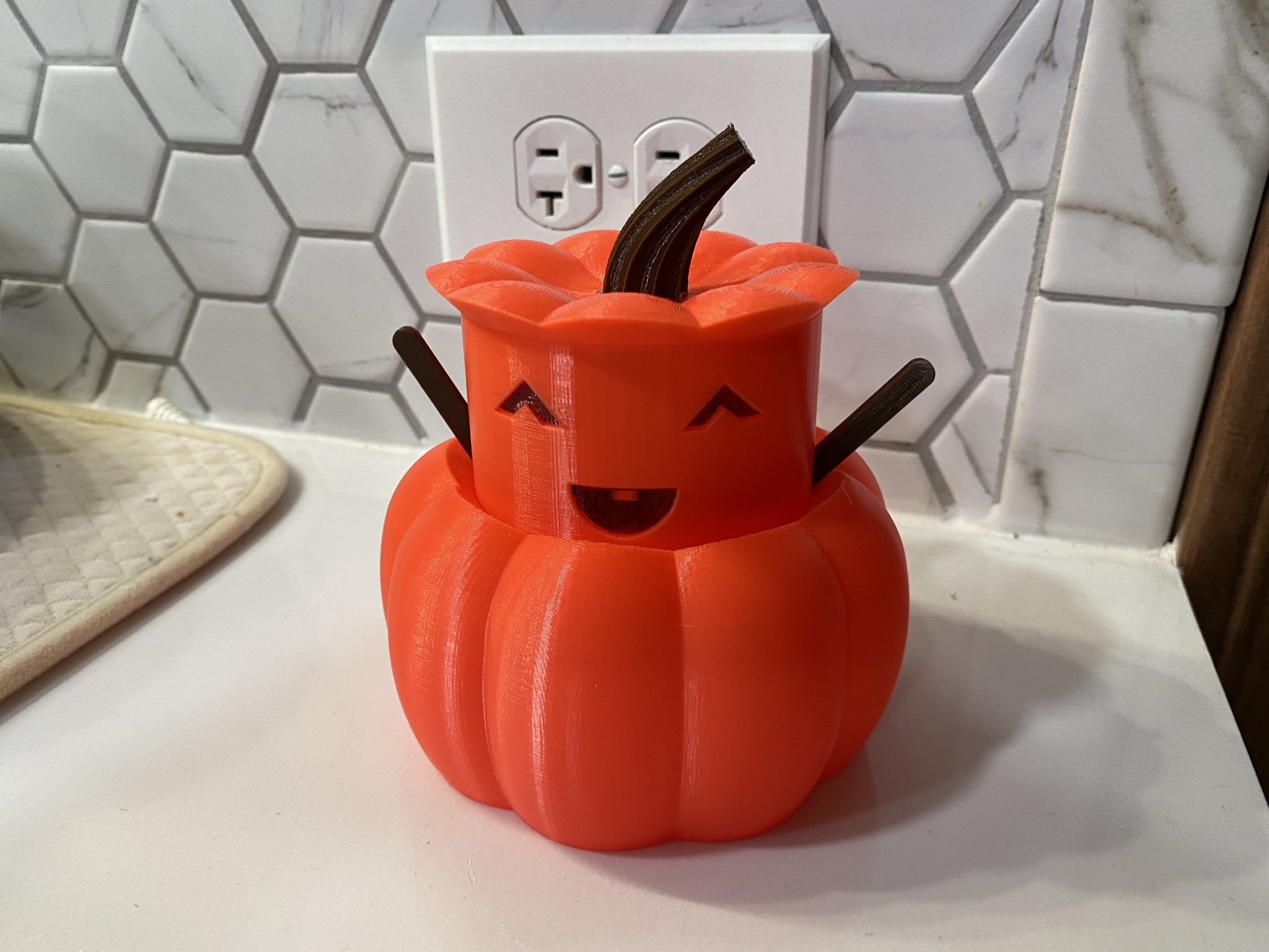 New & Improved Split Happy Pumpkin (single extruder)