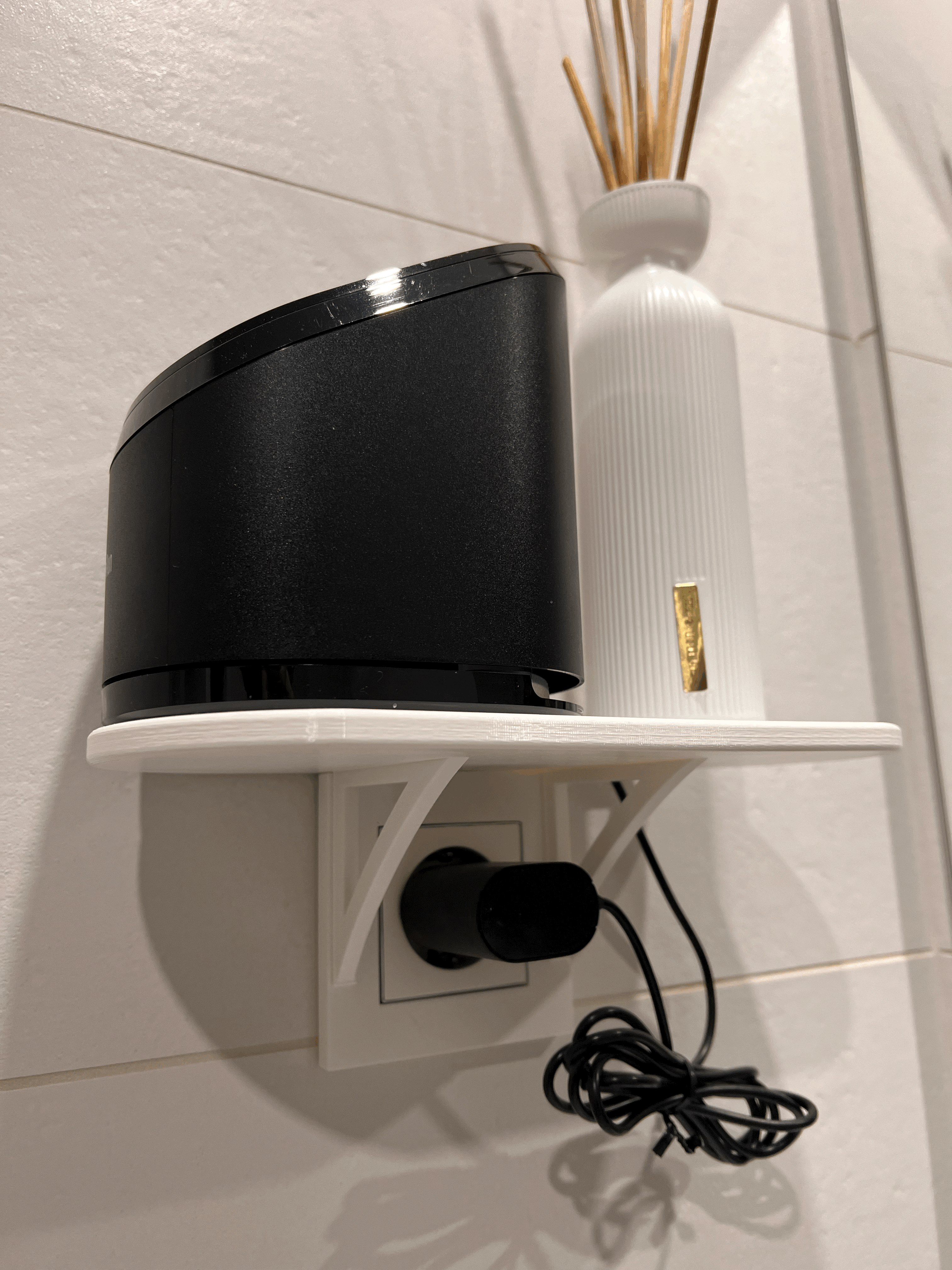 Socket frame shelf