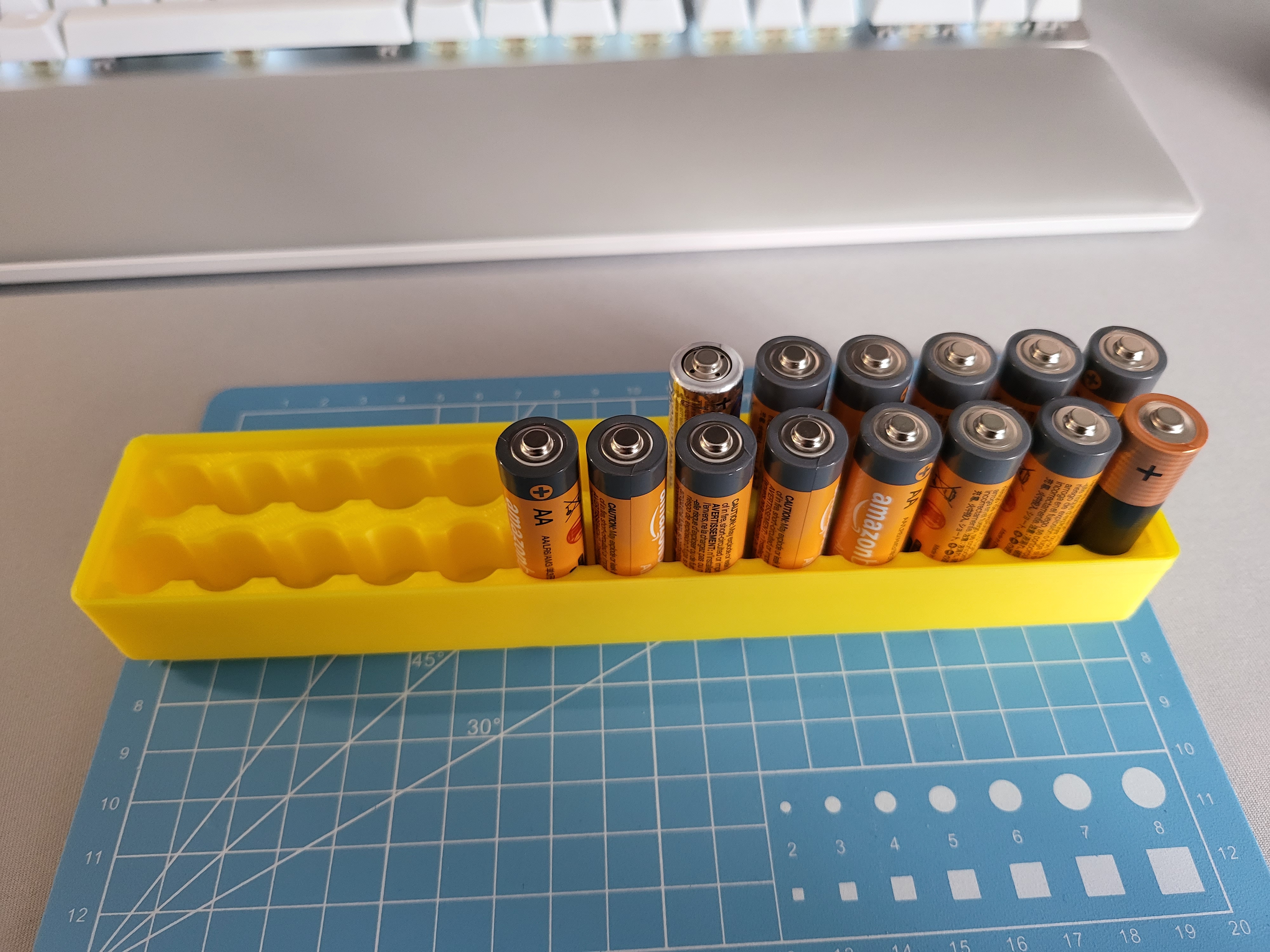 Gridfinity (Griddex) - AA Battery Holder