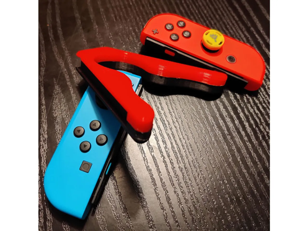 Nintendo Switch grip for controllers by Von Plaf | Download free STL ...