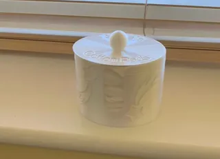 Oval Cotton Pad Holder with Lid