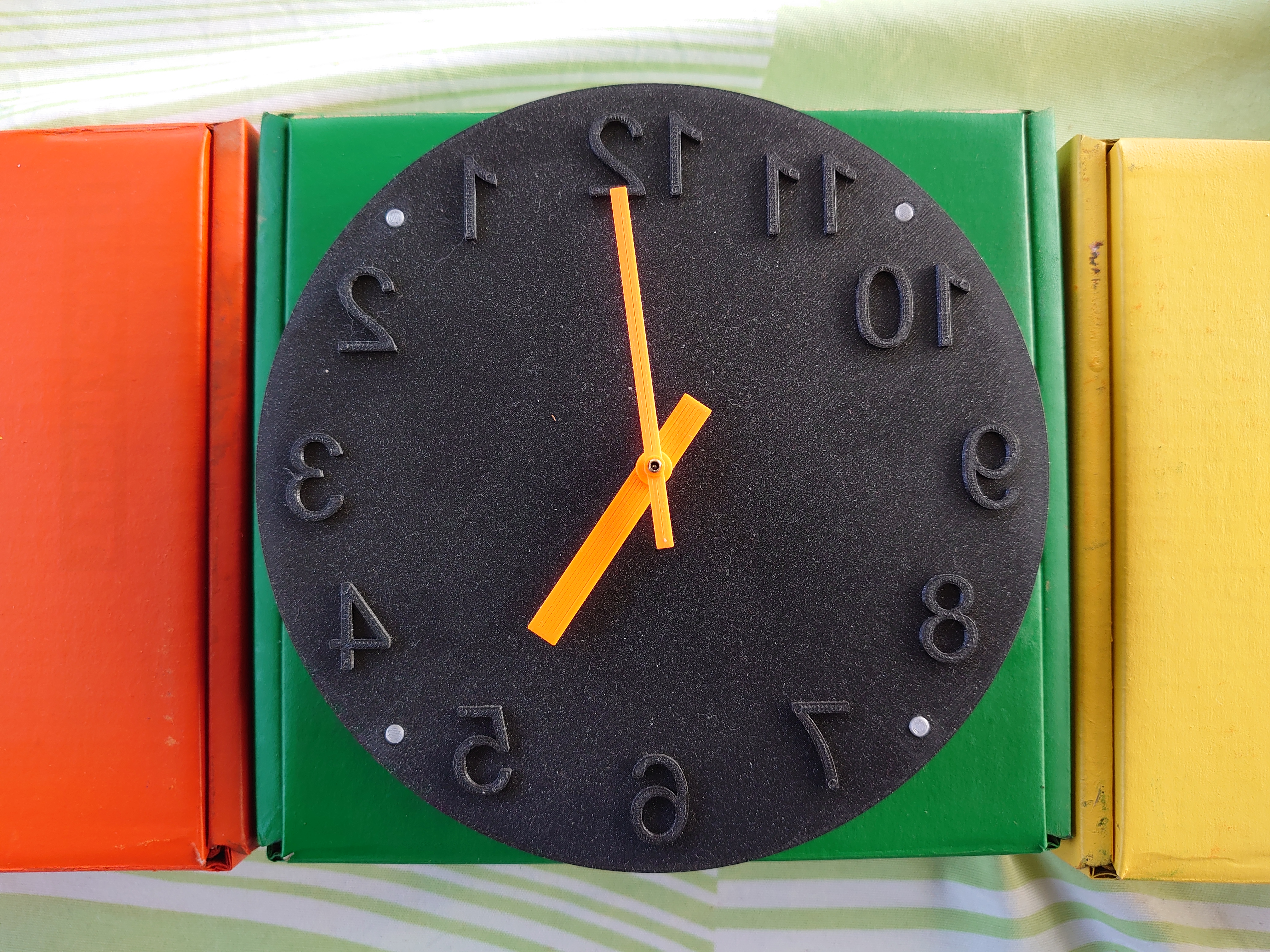 Miniatura 2 do modelo 3D Wall clock