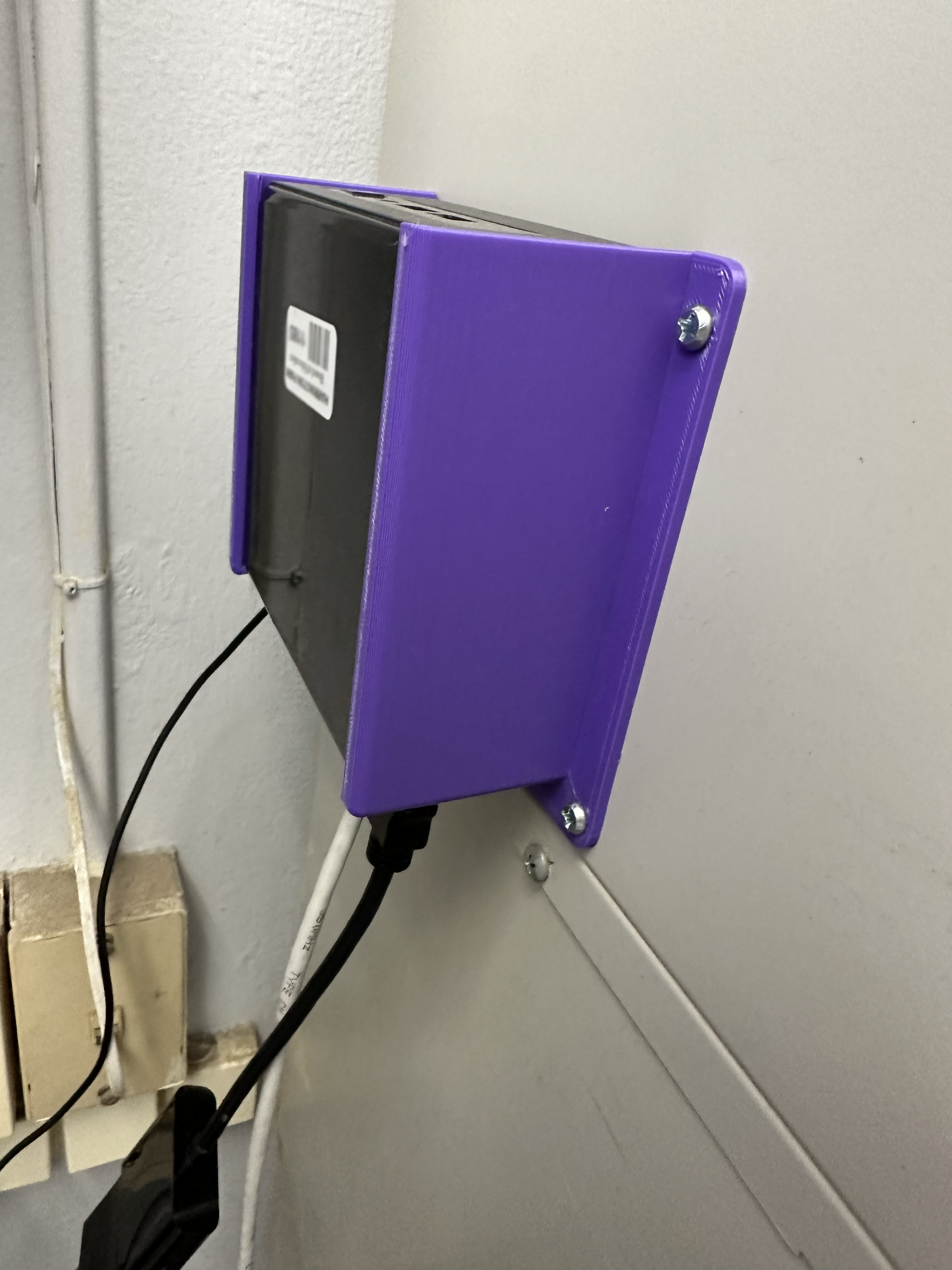 Intel NUC 7 Wall Mount