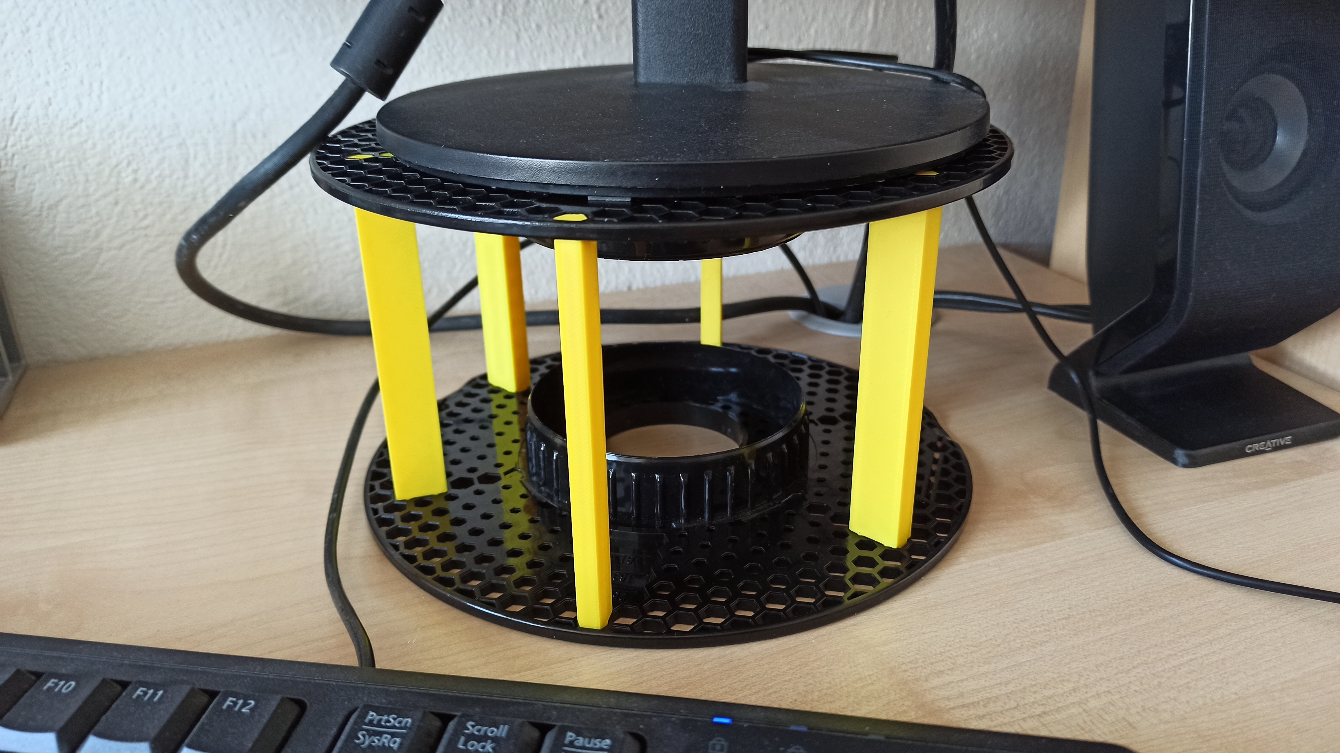 monitor stand filament spool reuse