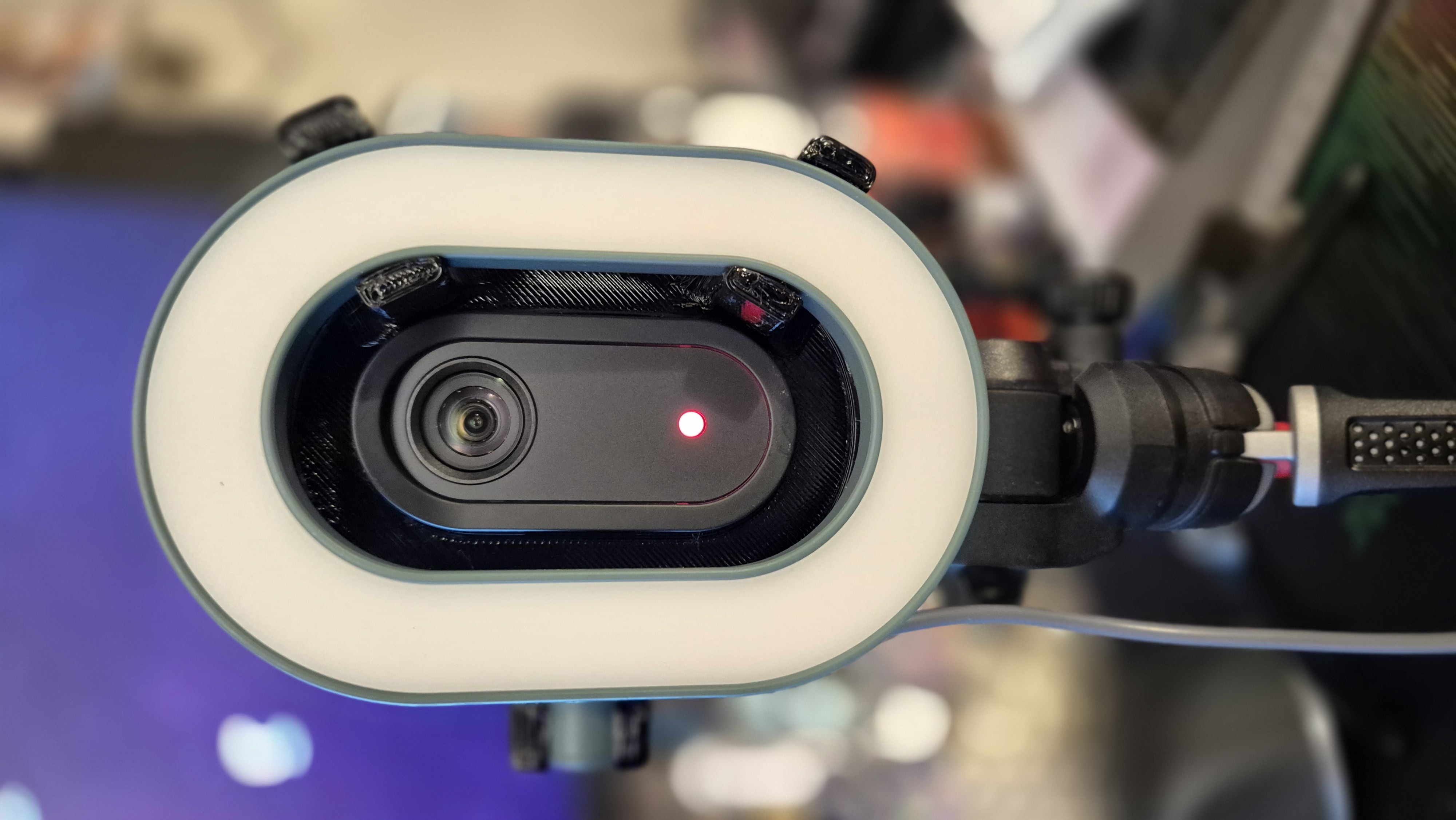 IKEA  STÄNKREGN Ringlight Logitech Mevo Hack