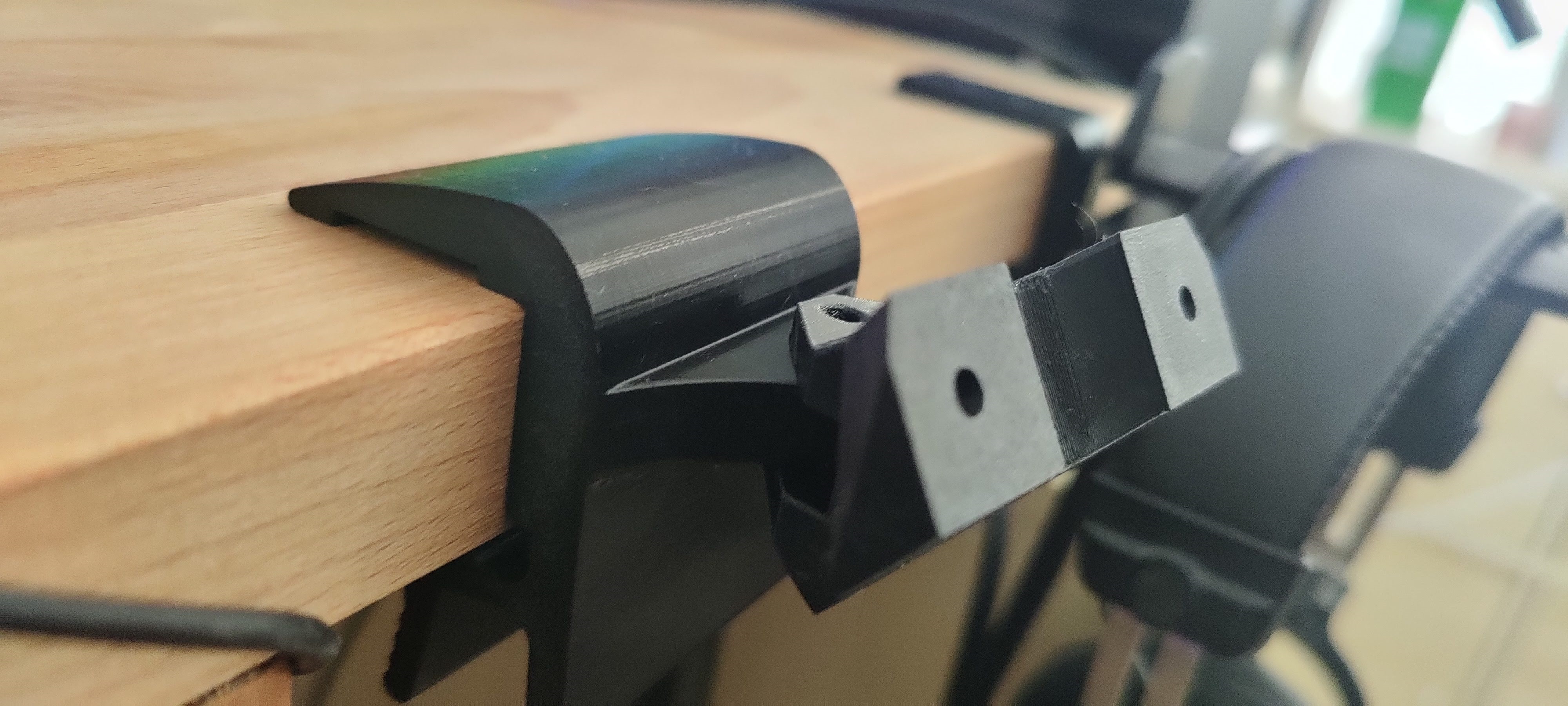 Miniatura 2 do modelo 3D Stream Deck Desk Mount