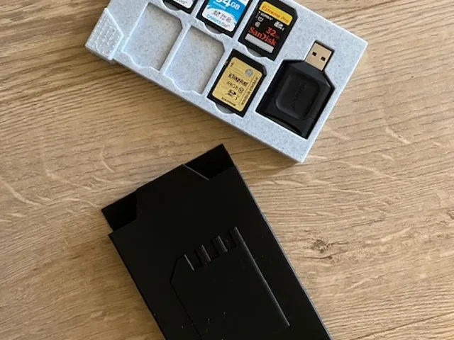 SD Card and Kingston MobileLite Plus Reader Box