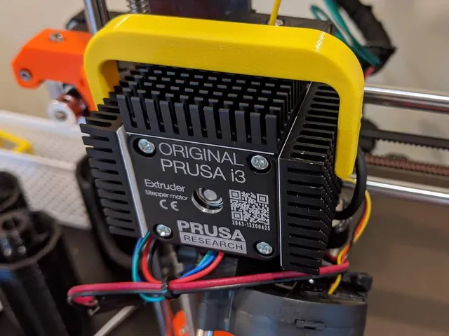 Extruder Motor Heatsink Clamp