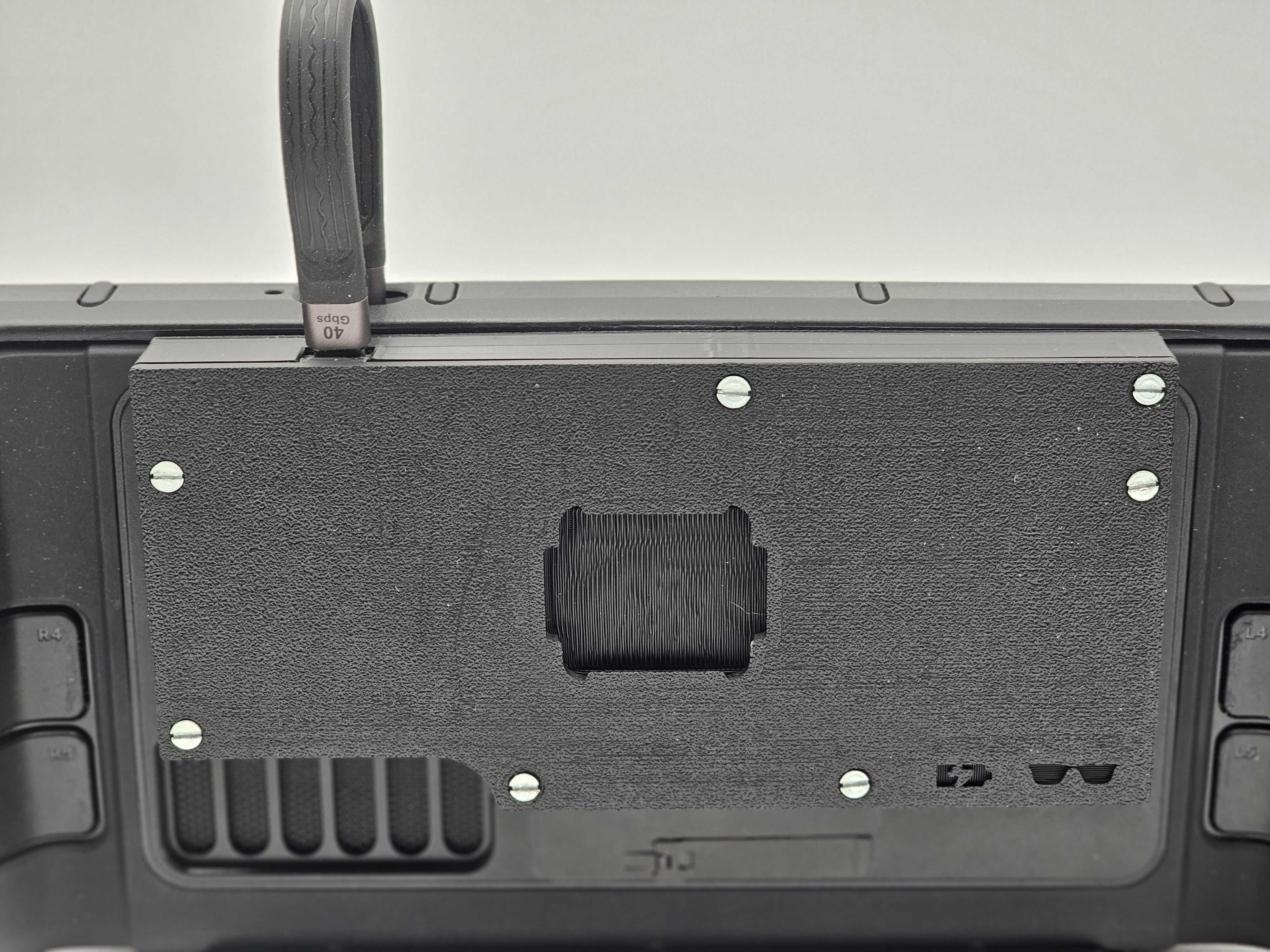 Miniatura 4 do modelo 3D Killswitch case redmagic adapter mount - with optional Deckmate adapter
