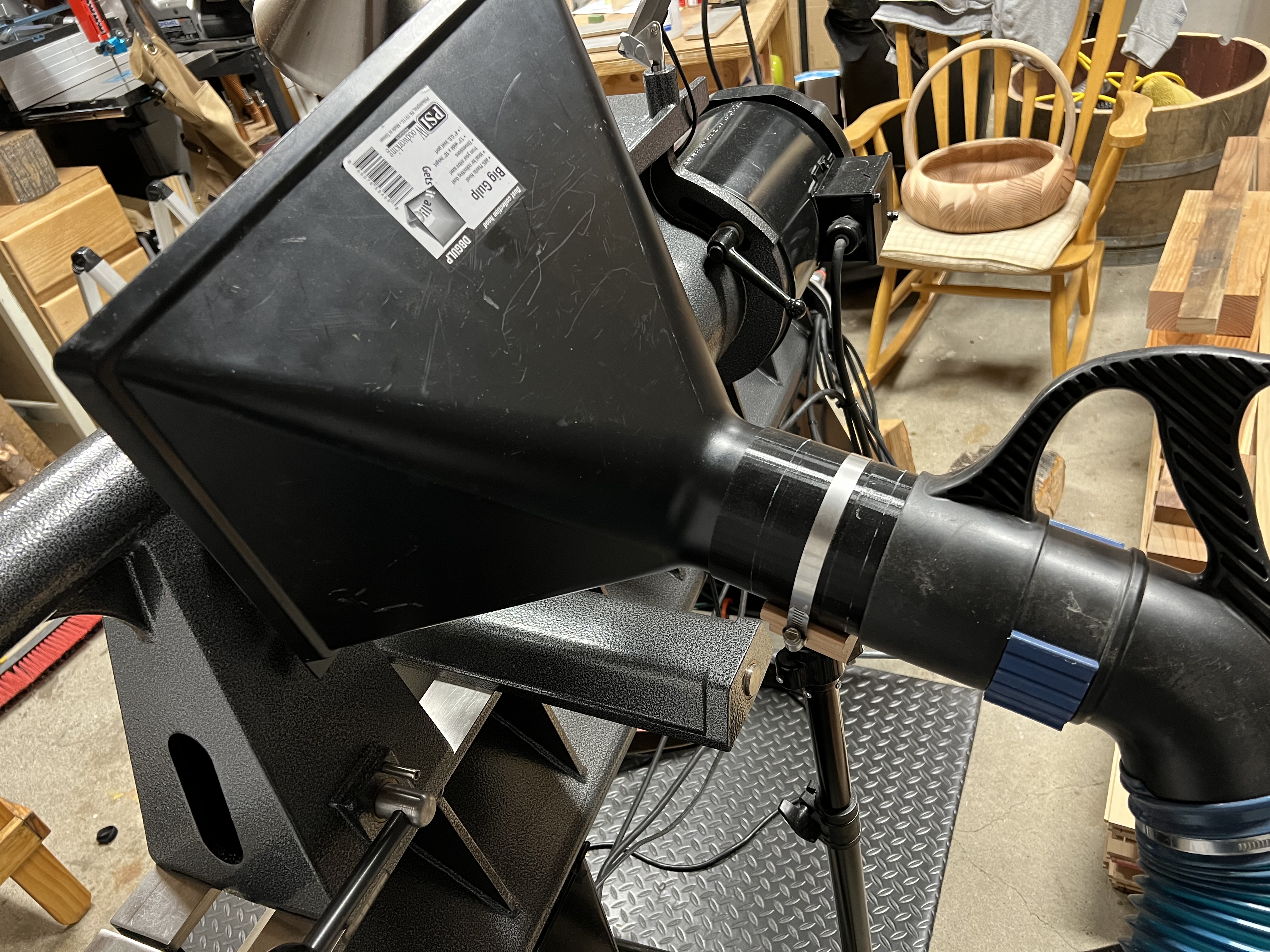 4" QuickConnect dust hose adaptor with asymmetrical inner diameter tapers