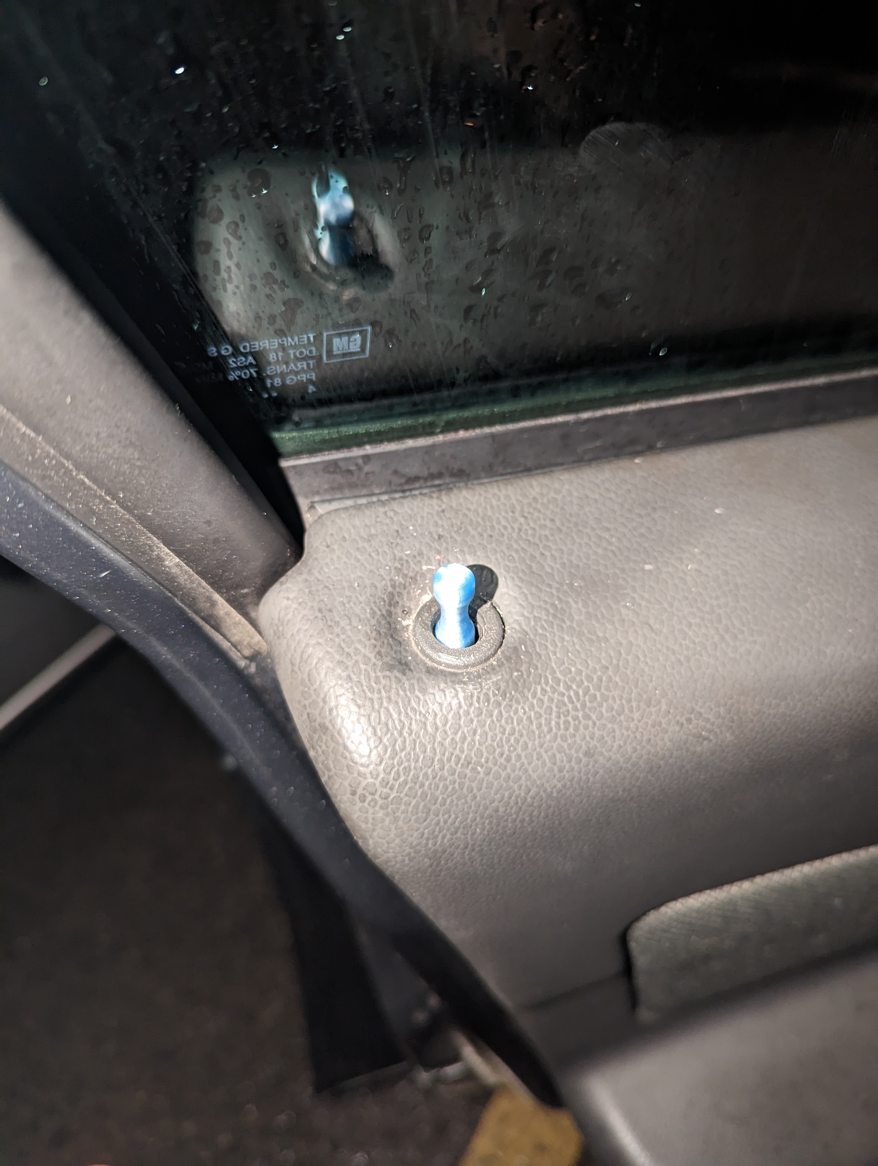 2005 Pontiac Grand Prix Door Lock