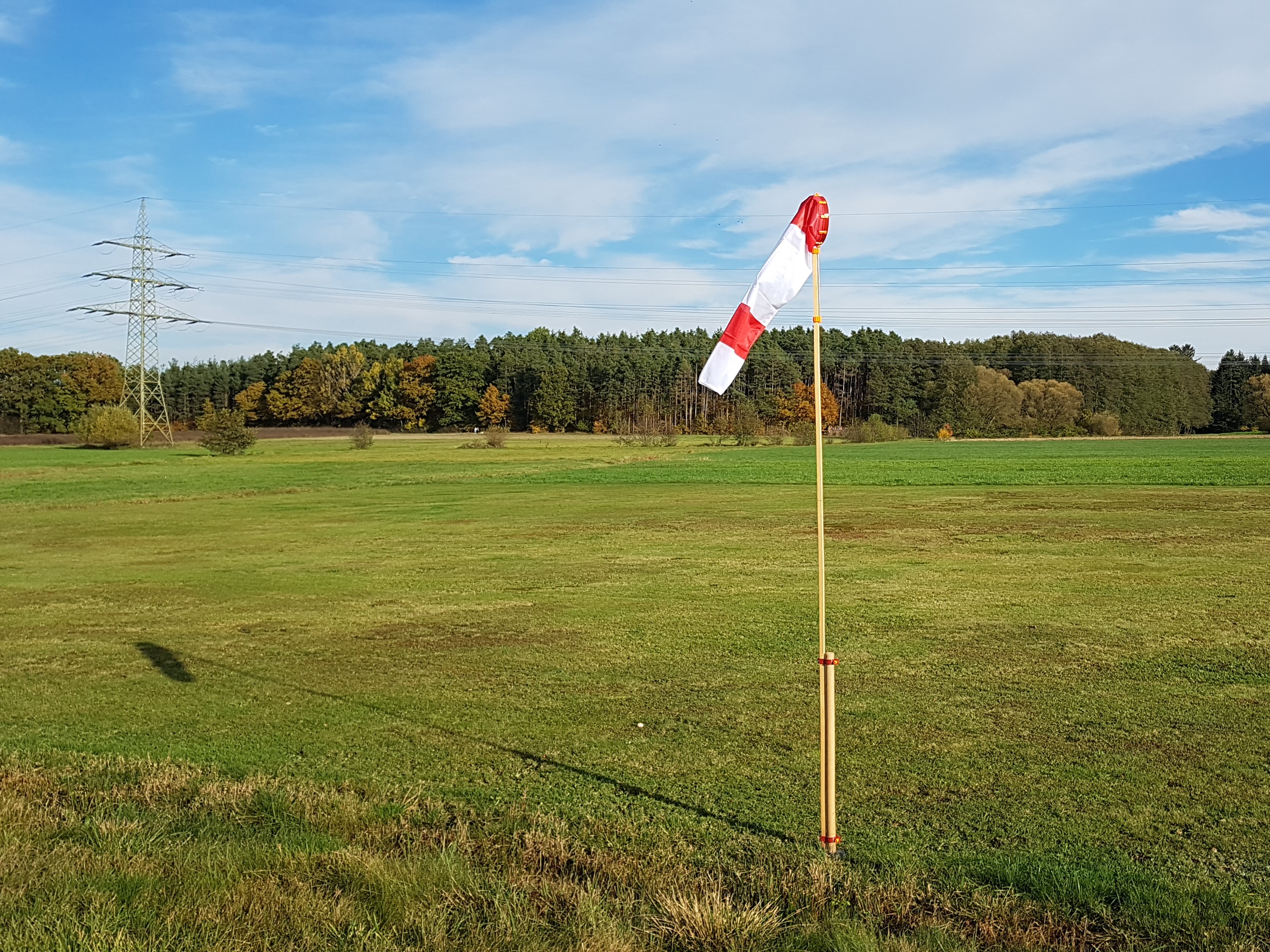 Windsock mount for model airfield