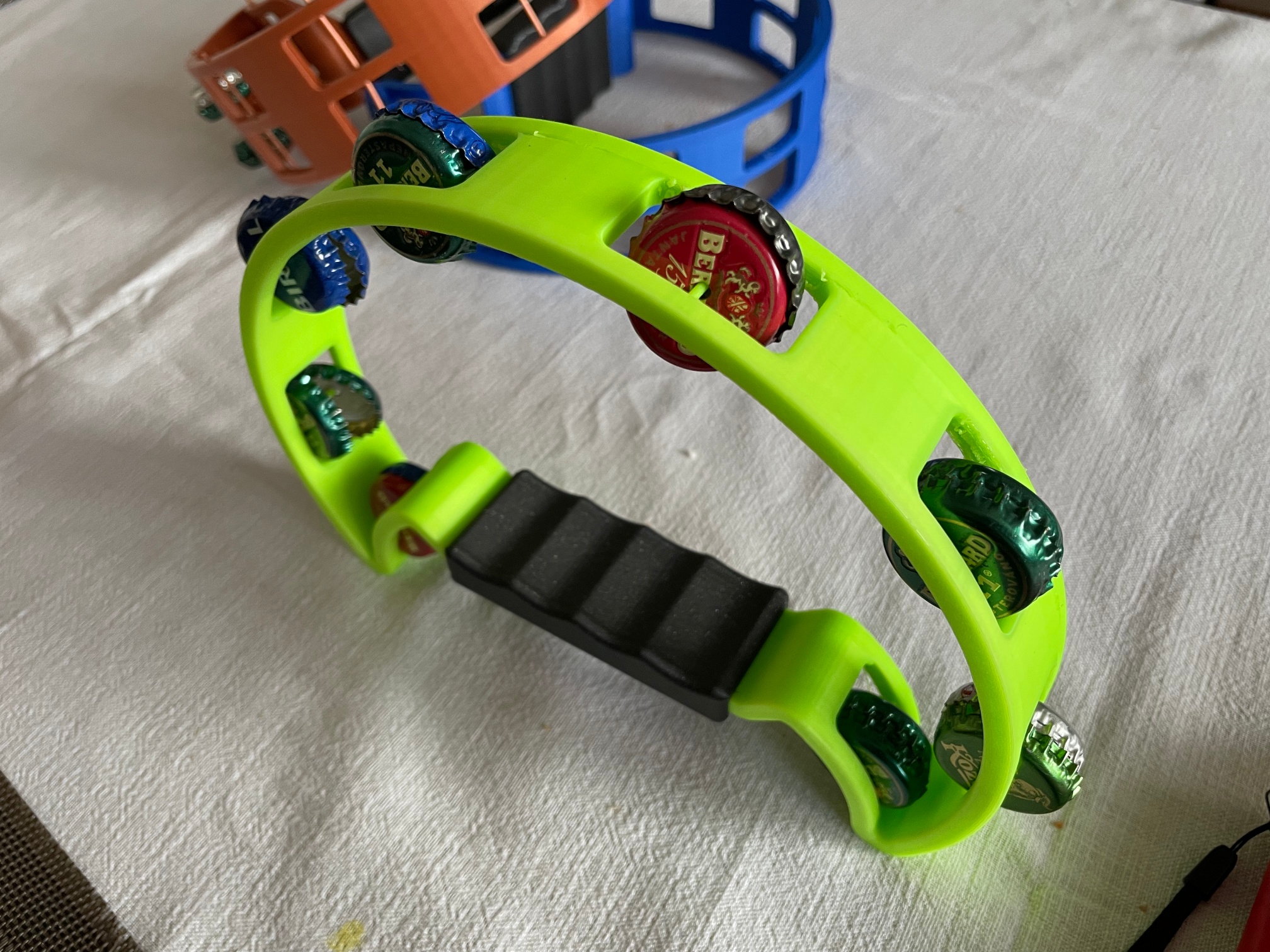 Beer tambourine