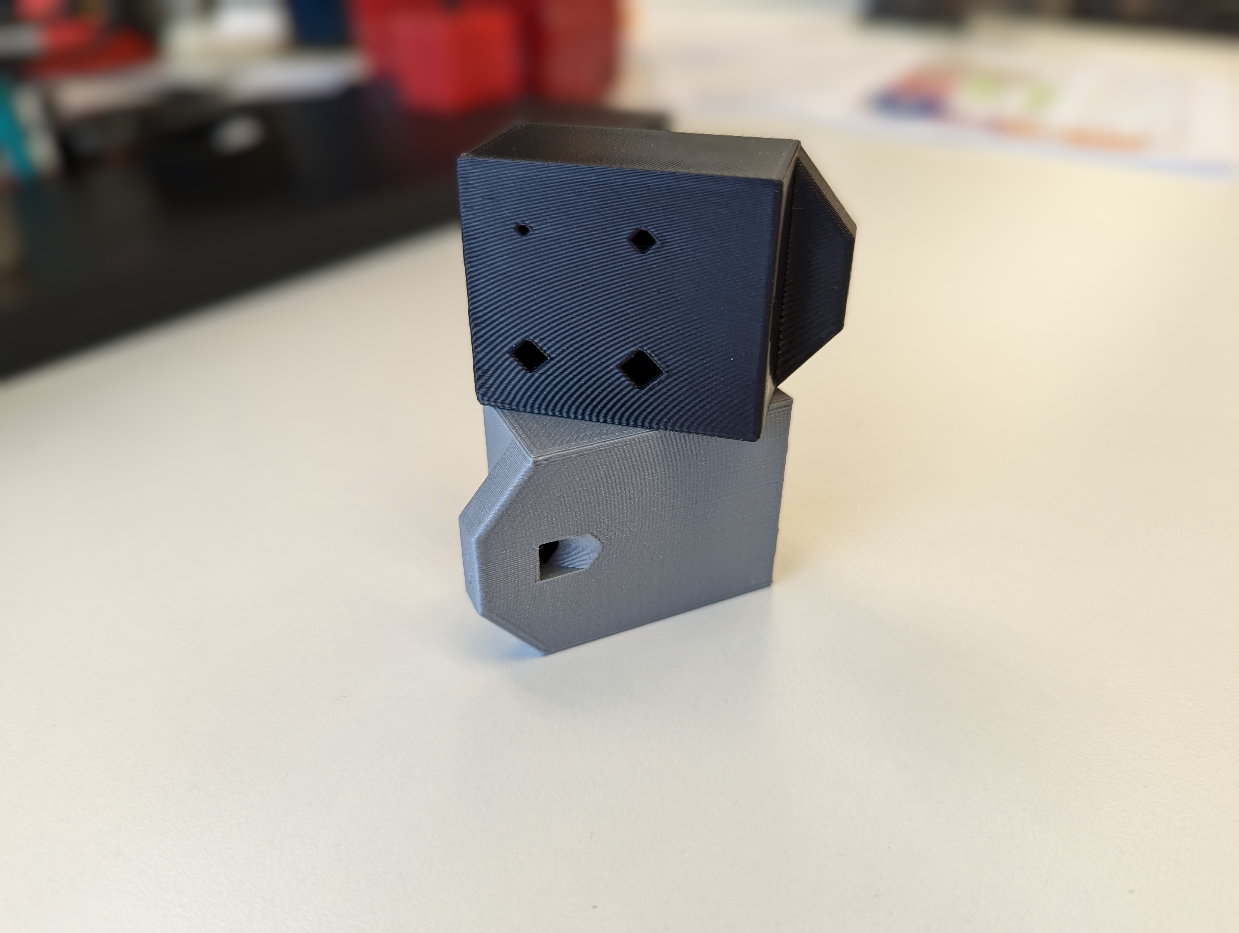 Pendant ocarina - 4 hole