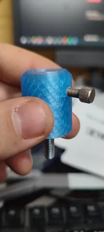 Lamp stalk holder