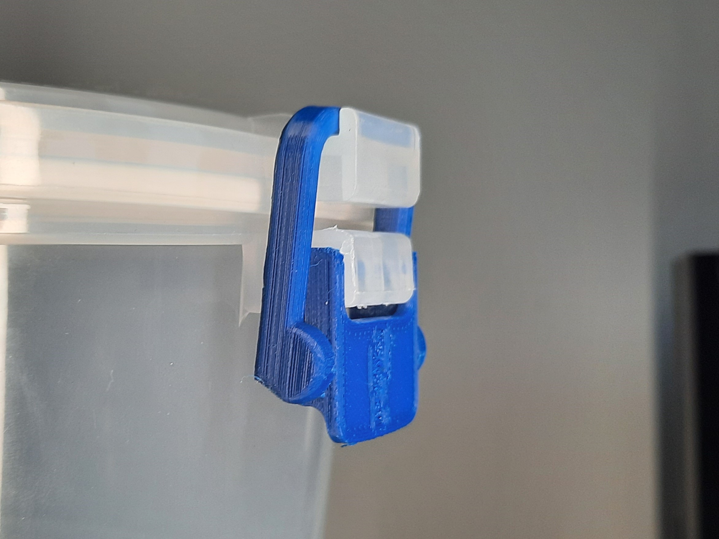 Normal Clips The Better PrintDry filament container Clip (Print-In-Place) by ...
