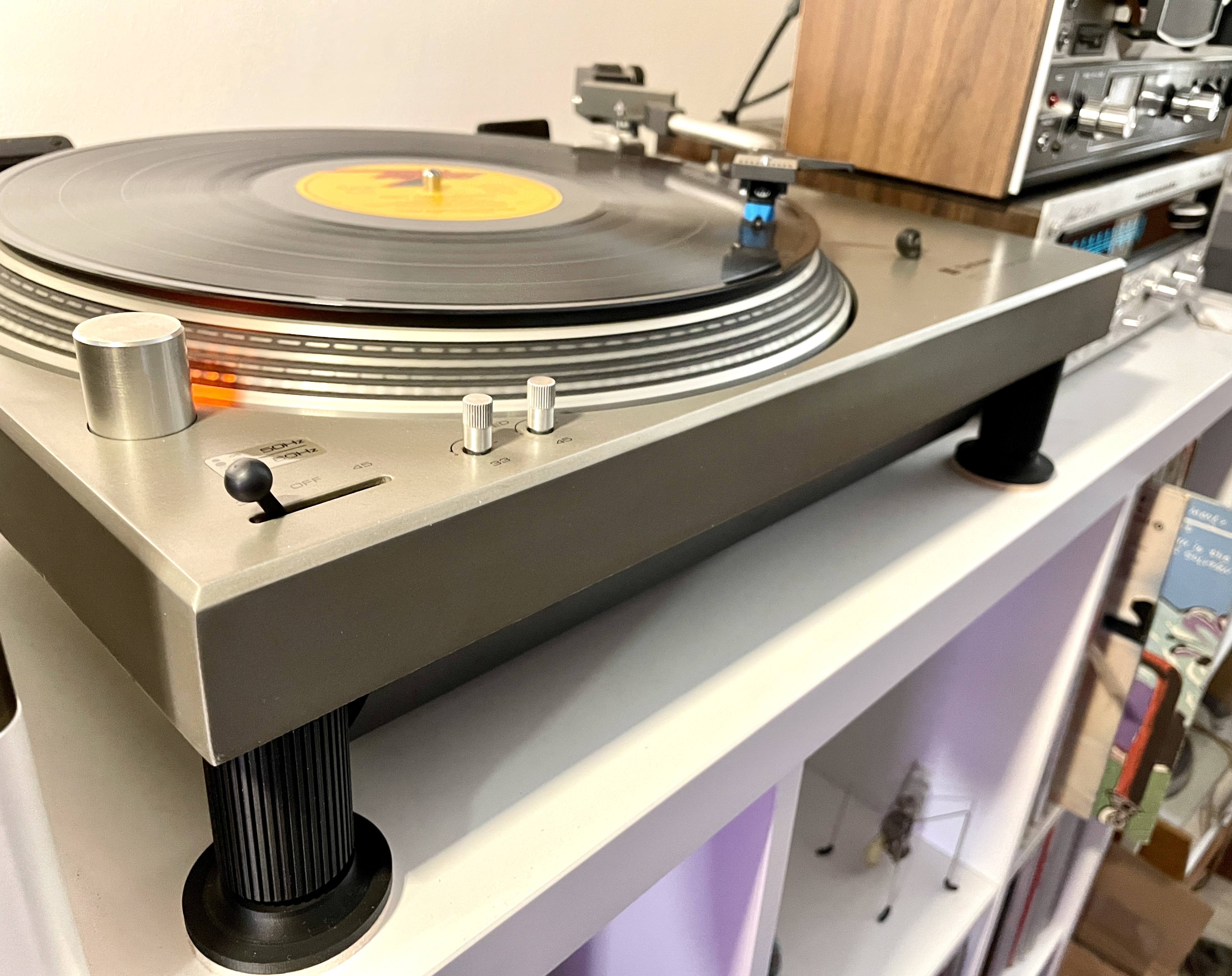 Technics SL-1200 MK1 foot/feet/leg by Apitzalli | Download free STL model |  Printables.com