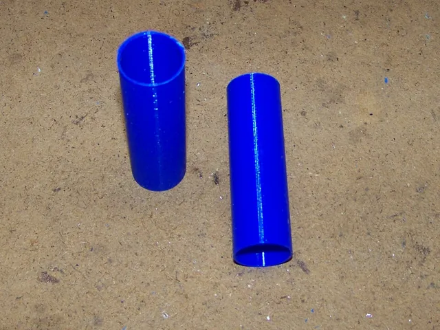 18650 Sleeve Adapter to 20700 Lithium Battery Size