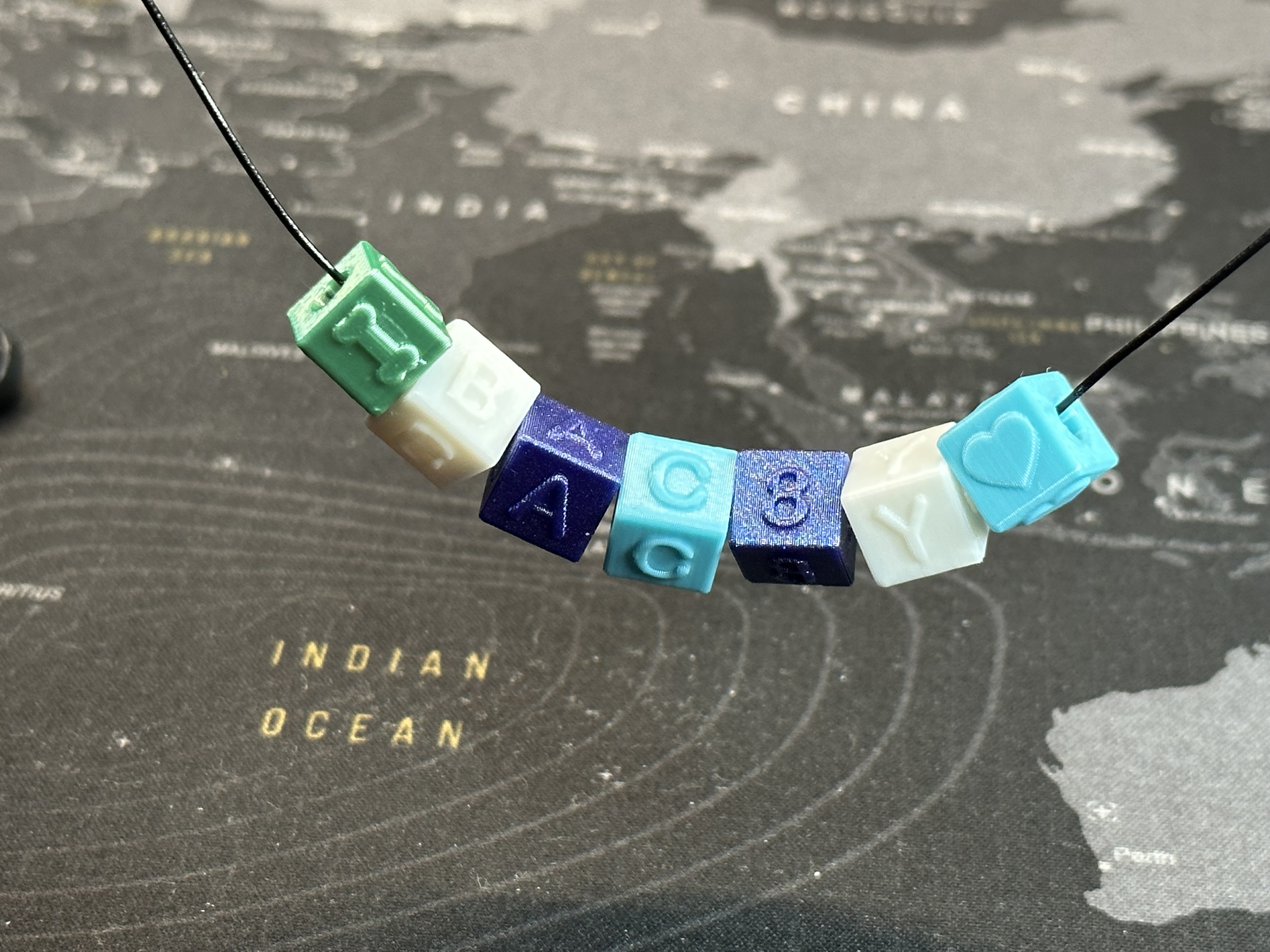 Customizable nameplate (or bracelet :D)