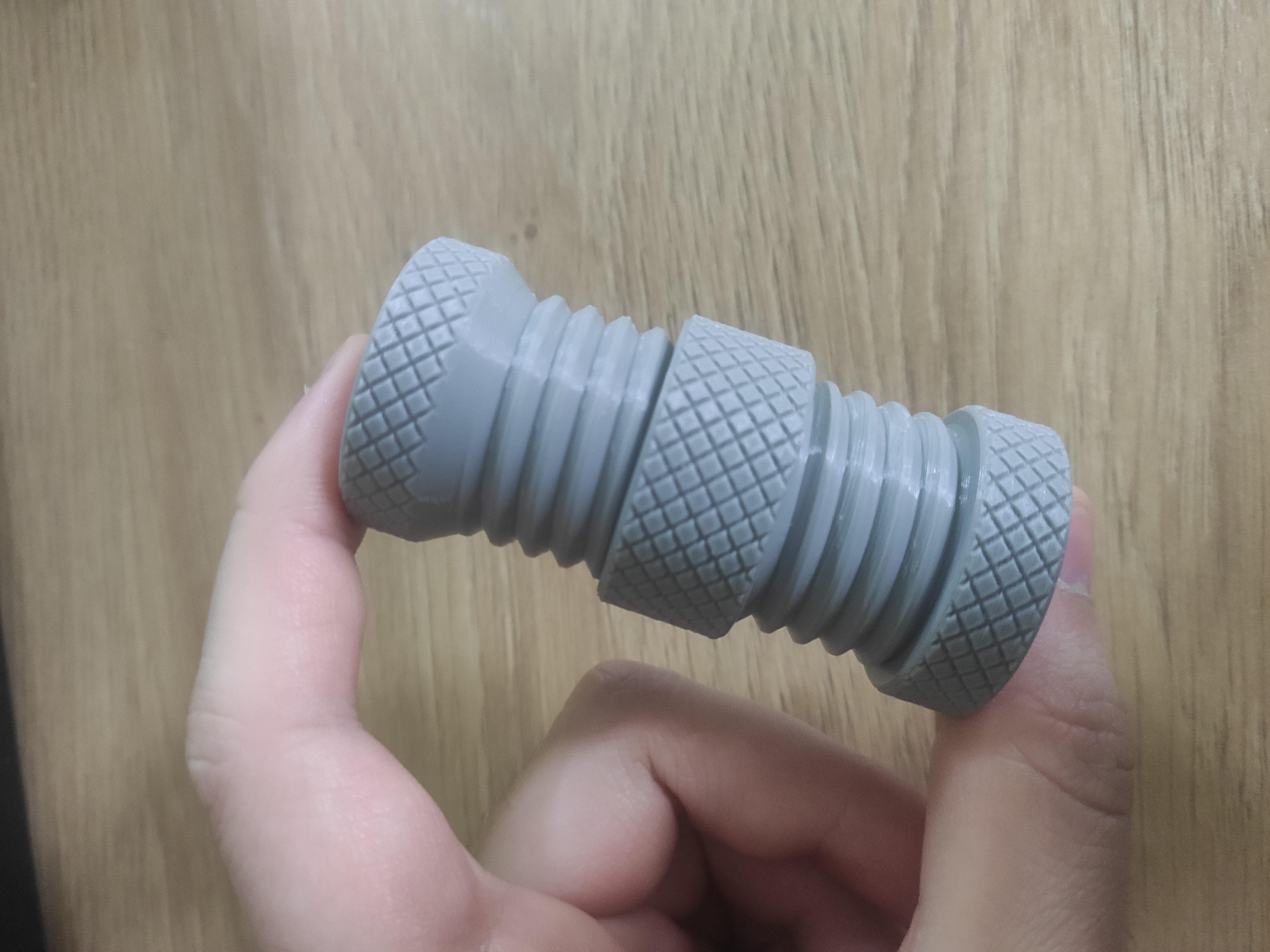 Miniatura 2 do modelo 3D Fidget screw