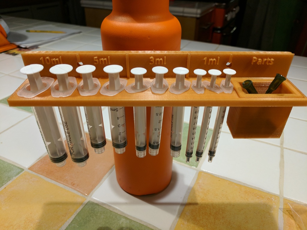 Hobby Syringe Holder by chuckr Download free STL model