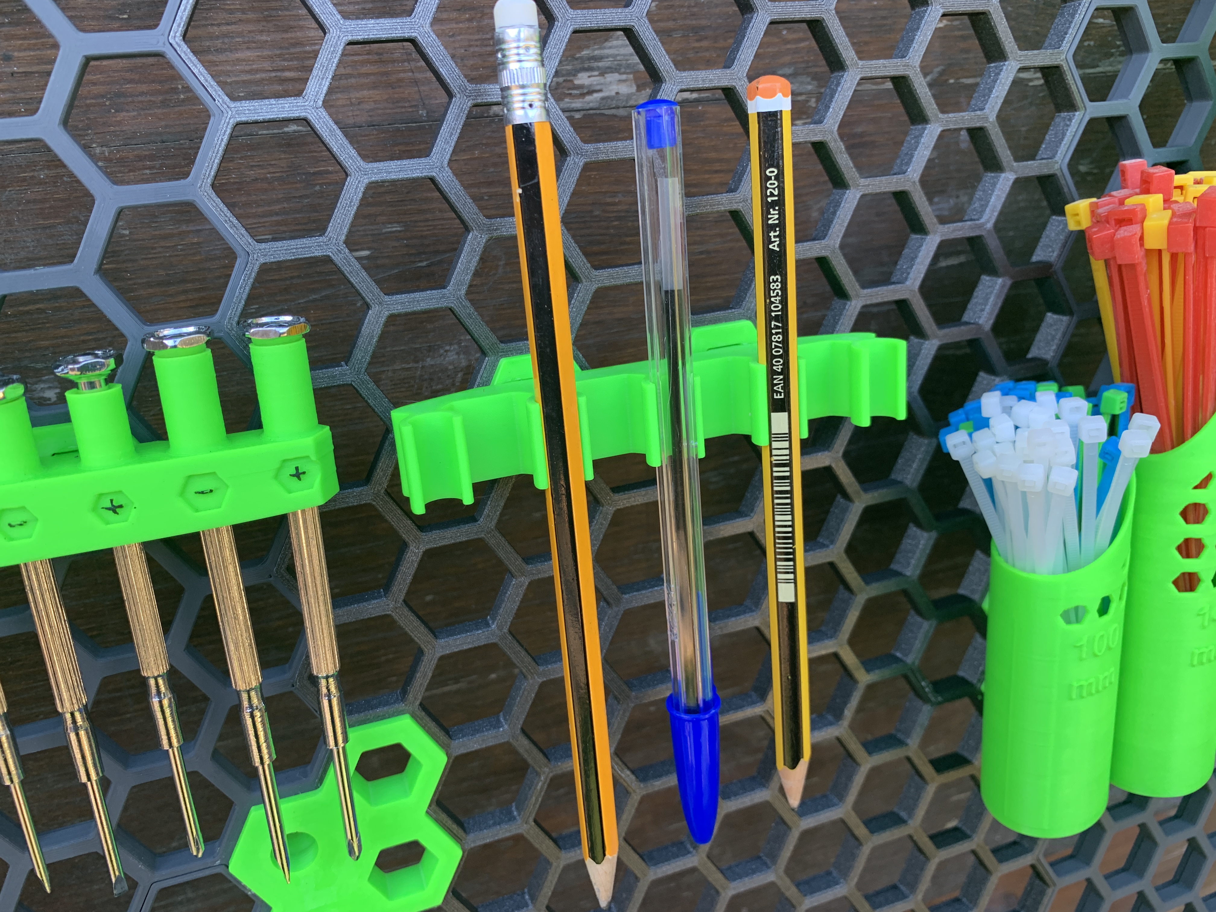 Honeycomb wall Pencil Holder