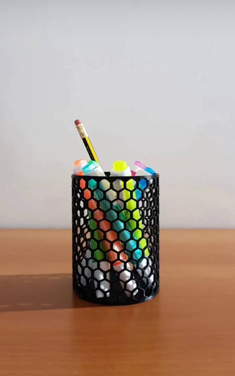 Honeycomb Pen Holder By Oxma 3d Download Free Stl Model