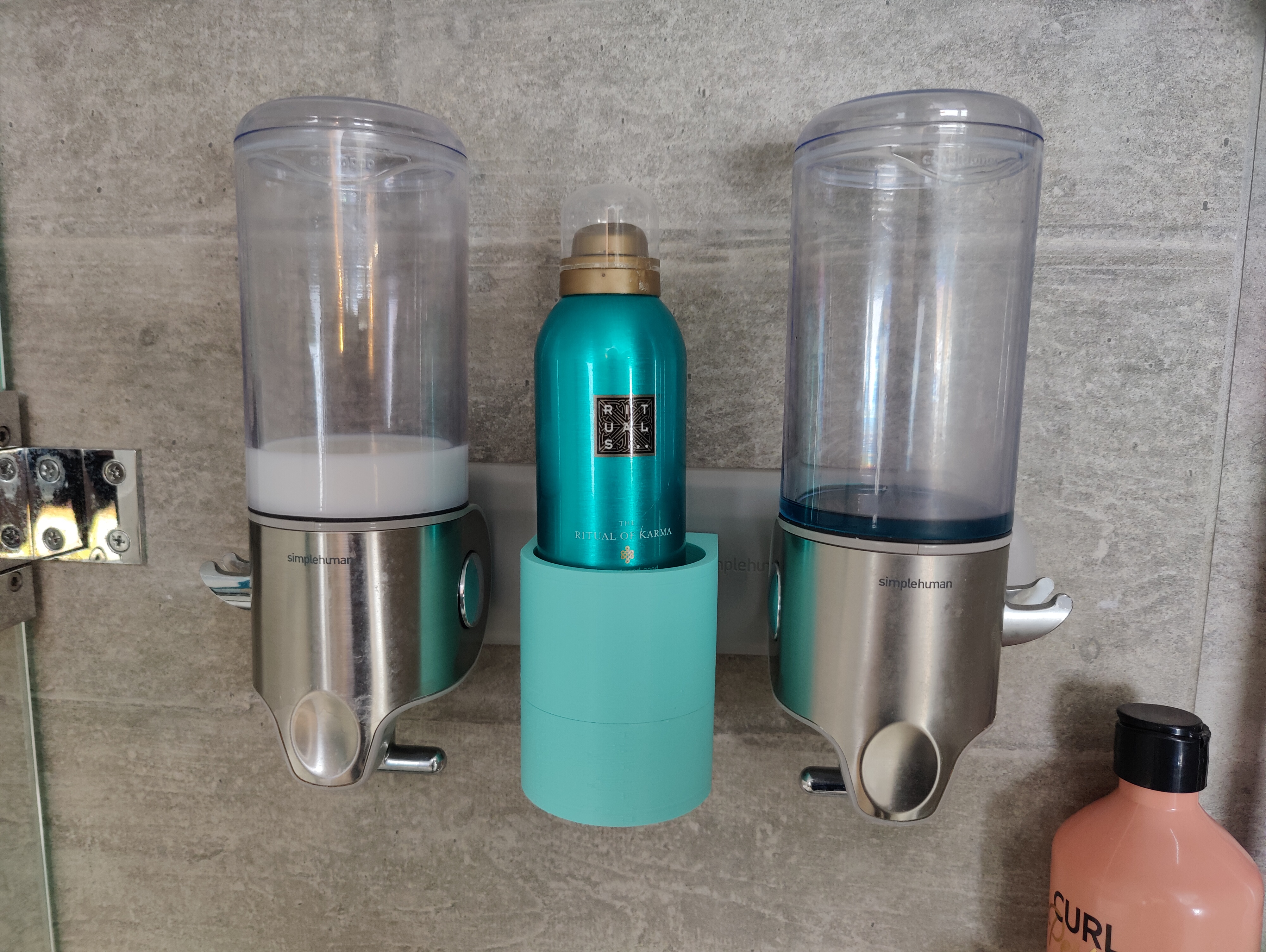 Simple human soap holder
