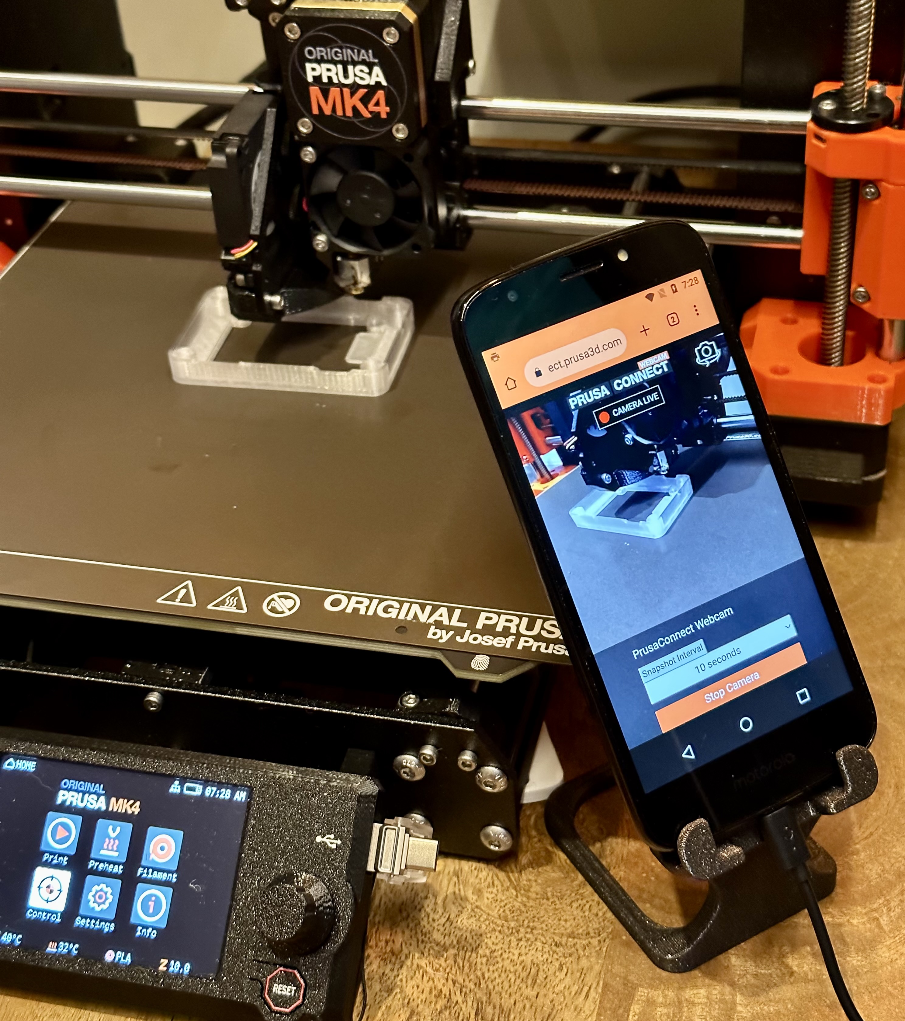 DOOD! Easy PrusaConnect Webcam phone stand. Fast easy print no supports required.