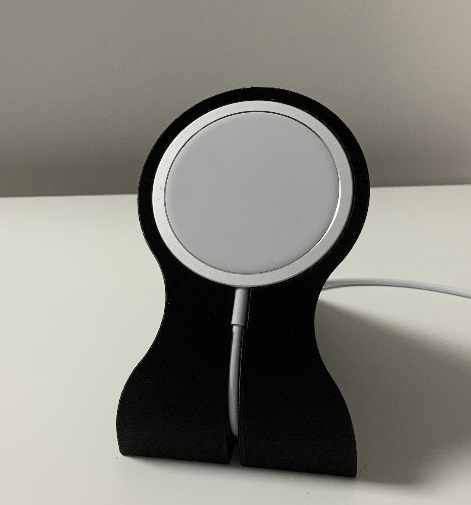 Apple iPhone MagSafe Stand by YamahaR1 Download free STL model