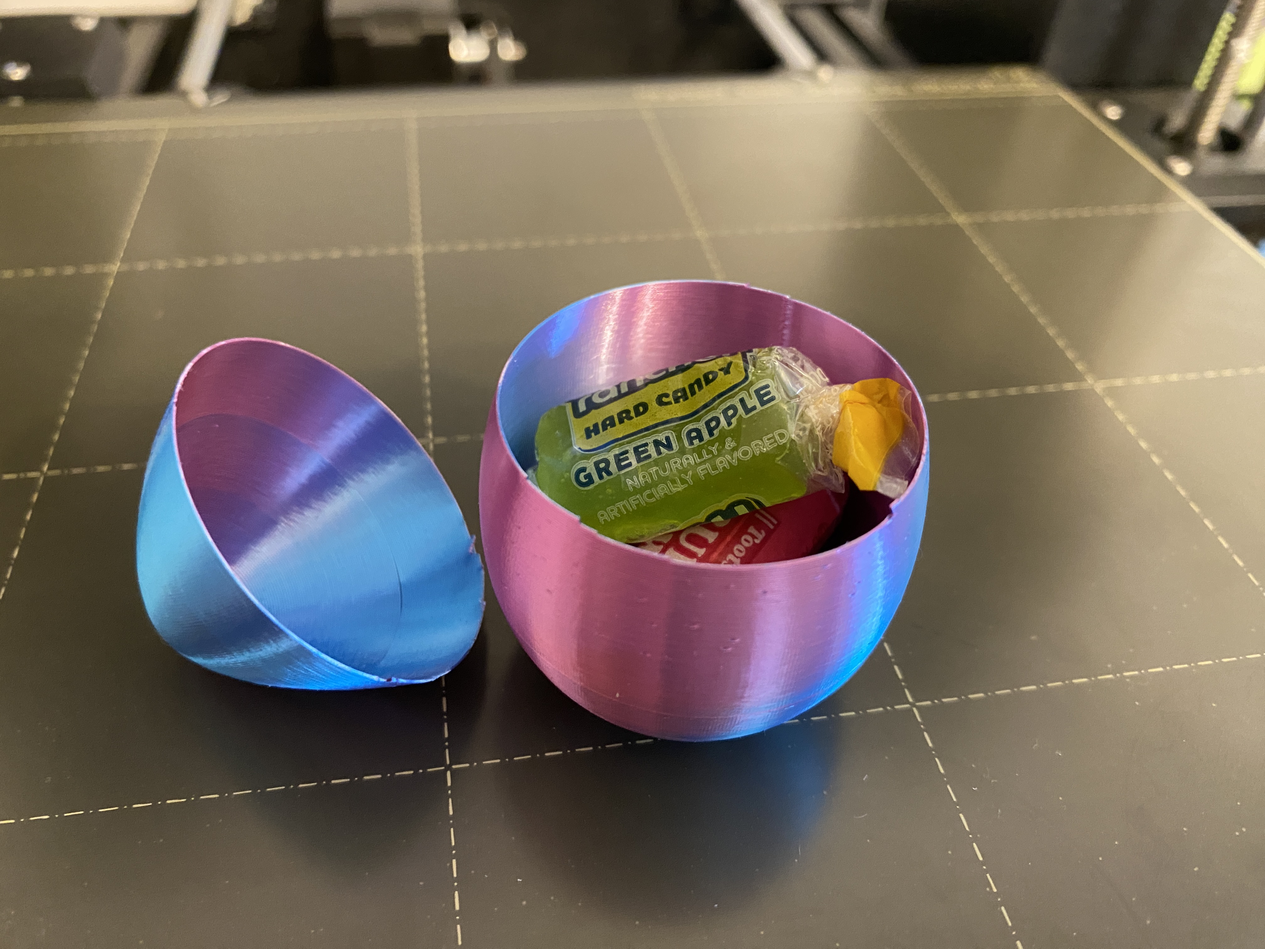 Breakable Easter Egg